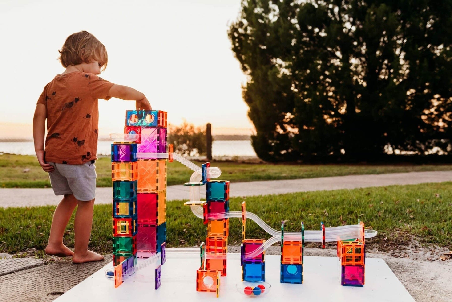 Connetix Magnetic Tiles 92-Piece Rainbow Ball Run Set - STEM Educational Building Toys for Kids, Perfect for Creative Play & Learning Activities