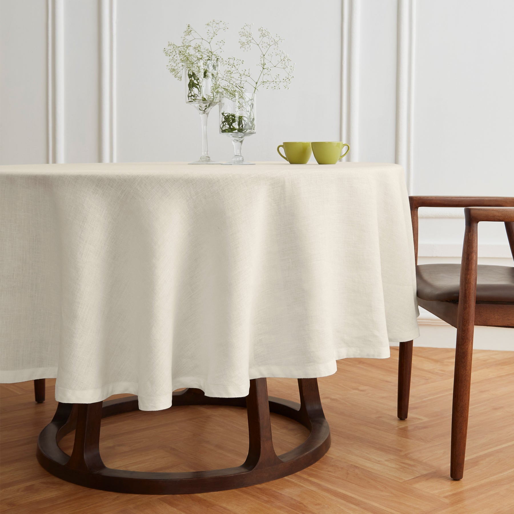 Sonoma Round Tablecloth - Premium Cotton Fabric for Dining & Parties - Perfect for Holiday Gatherings, Weddings & Home Decor