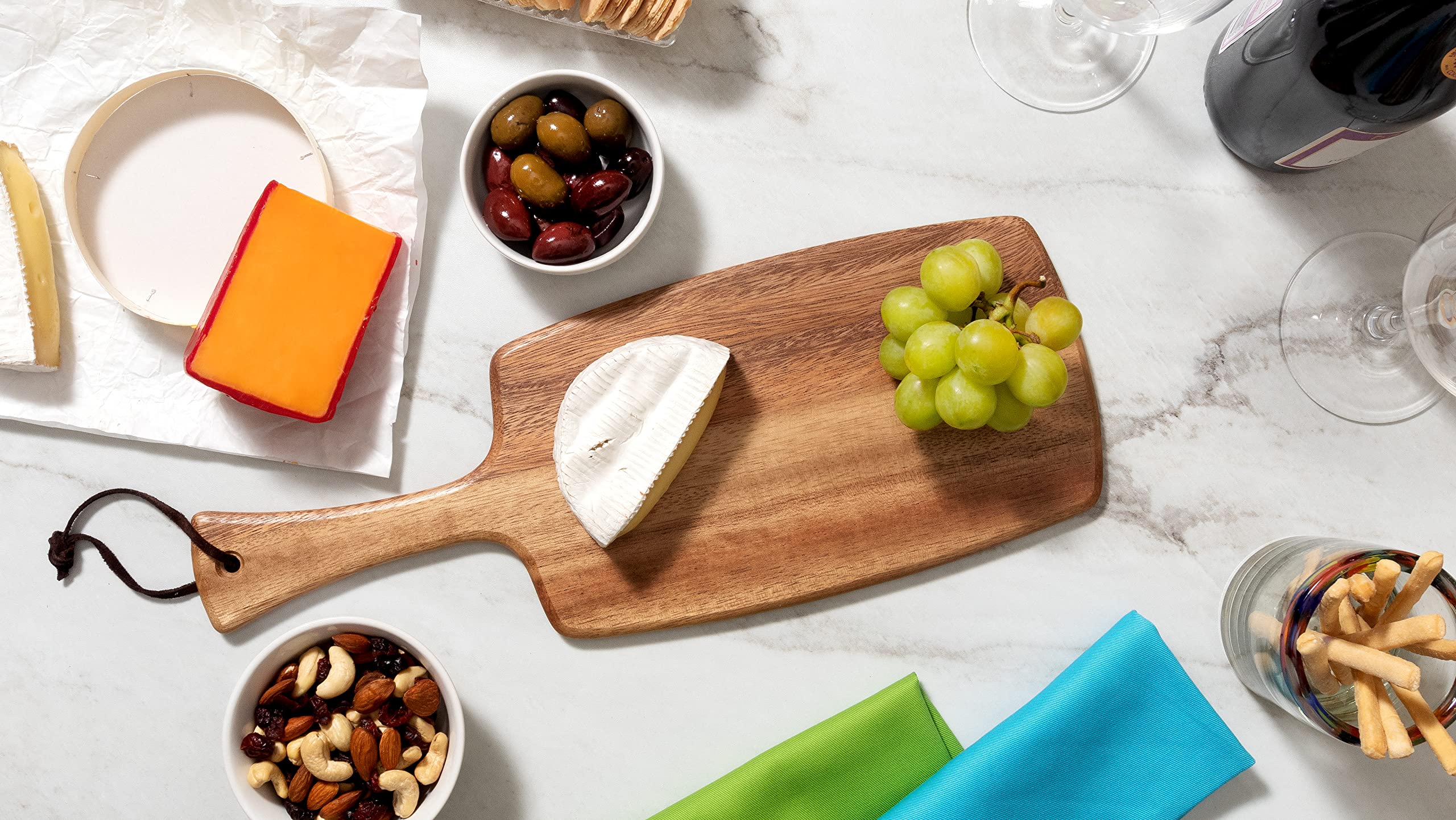 Lipper International 1316 Acacia Wood Charcuterie Board for Cheese, Meat & Snacks - 16