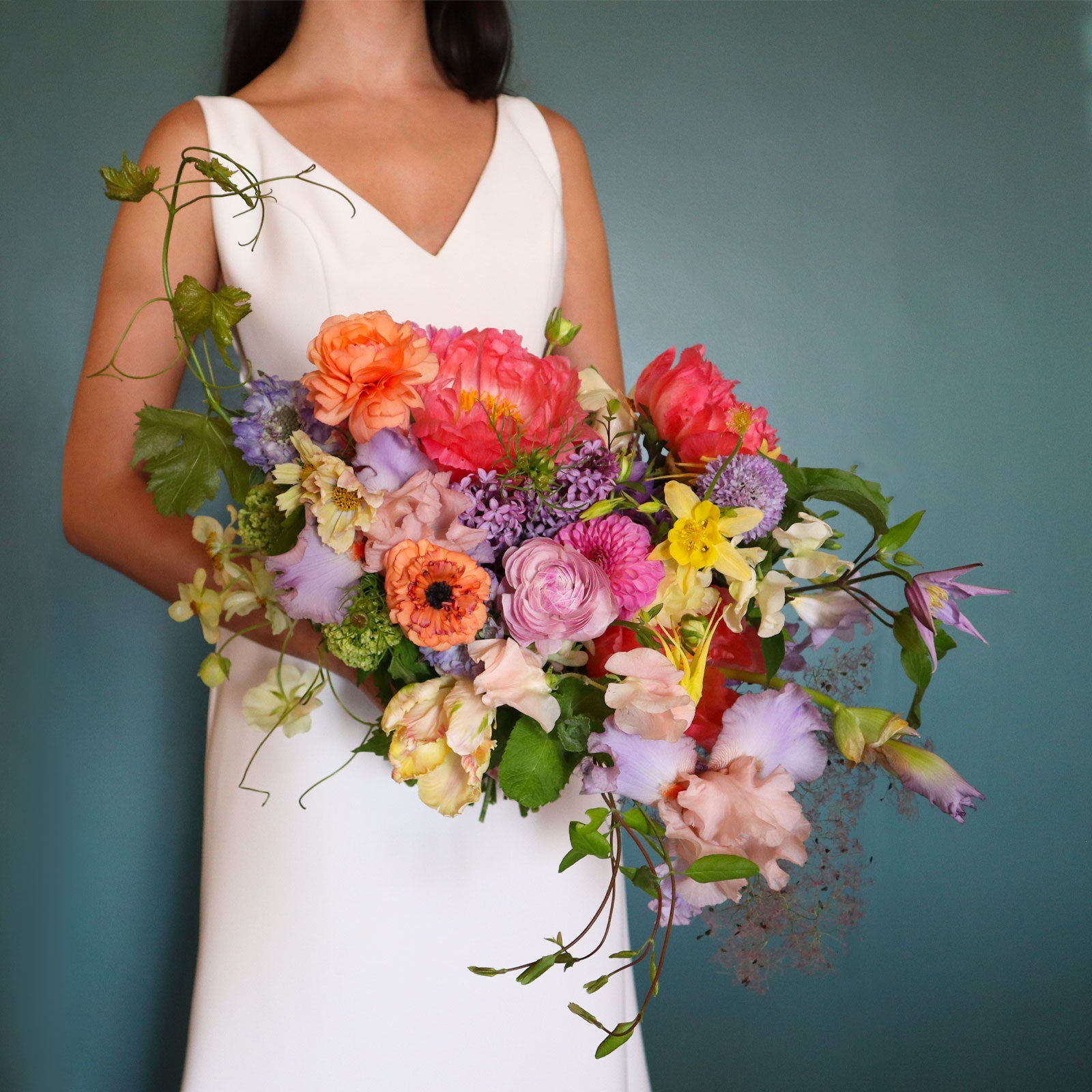 Luxury Wedding Bouquet - Handcrafted Silk Flower Bridal Bouquet for Bride, Bridesmaids, Wedding Decor - Perfect for Ceremonies, Receptions & Photo Shoots