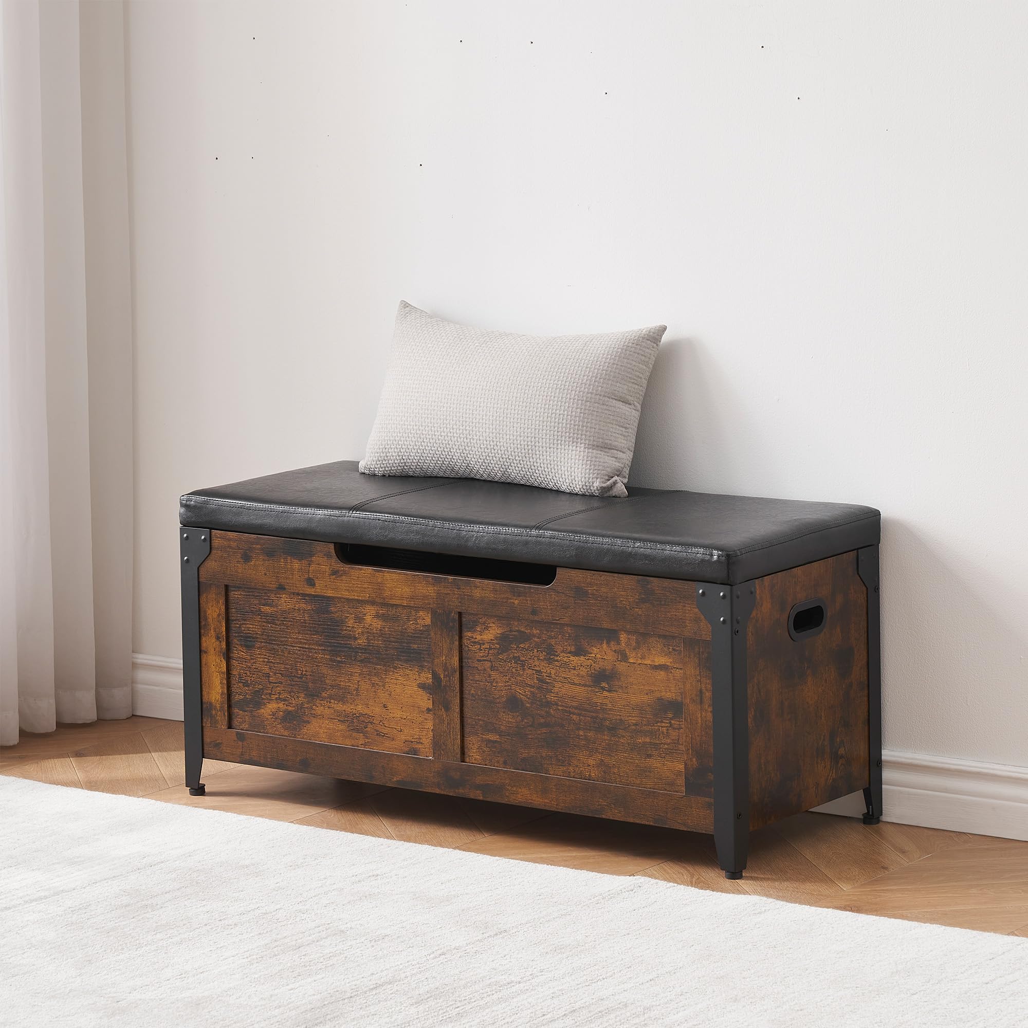 GAOMON Wooden Storage Bench with Seating & 2 Safety Hinges - Entryway Storage Ottoman, Farmhouse Style Chest Trunk for Bedroom & Living Room - Perfect for Hallway Organization & Cozy Home Decor (Retro Brown)
