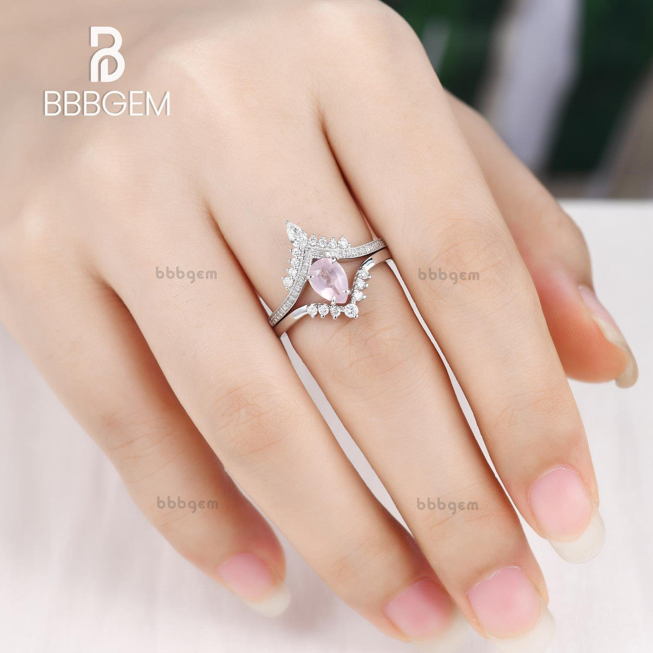Exquisite 0.8 Carat Pear Cut Rose Quartz Engagement Ring Set with Diamond Band - Perfect for Proposals, Anniversaries & Romantic Gifts