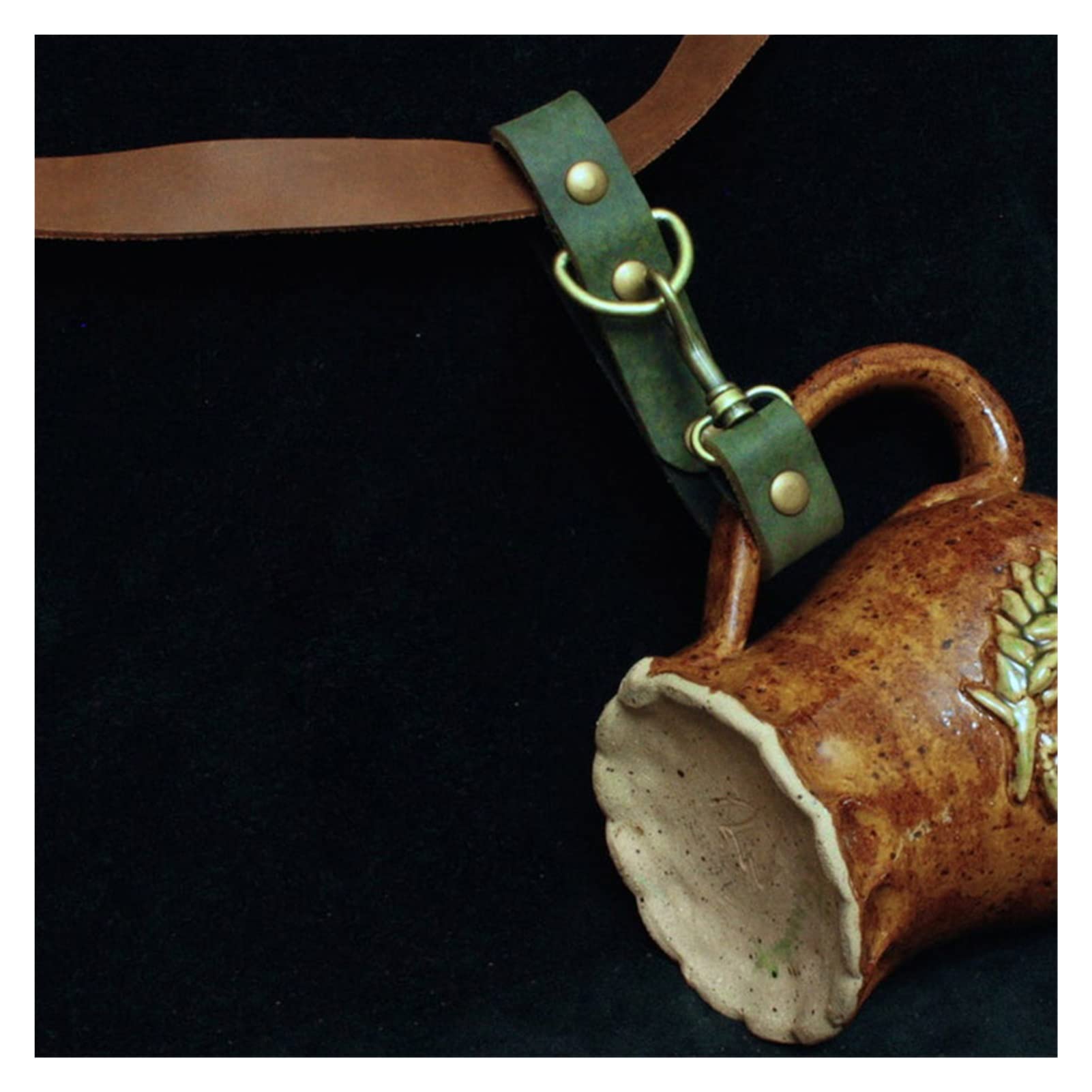 Medieval Gothic Pirate Mug Strap - Leather Beer Stein Holder & Frog Belt Cup Hook - Renaissance Festival Accessory for Cosplay, Knight Props & TV Costumes (Red, One Size) - Perfect for Renaissance Faires, Themed Parties & Historical Reenactments