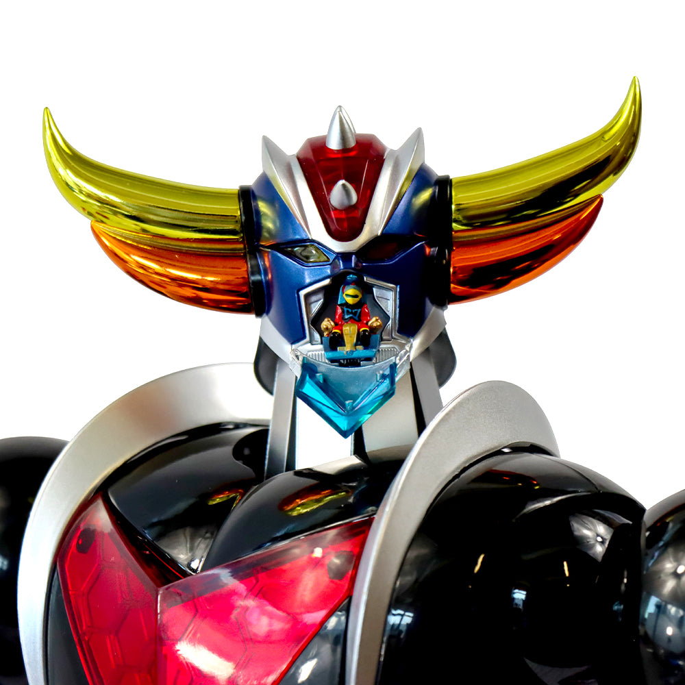 **Grand Action BigSize Model Grendizer Renewal (Goldorak) Evolution Toy – Premium Collectible Robot for Anime Fans – Perfect for Display, Gifts, and Cosplay**
