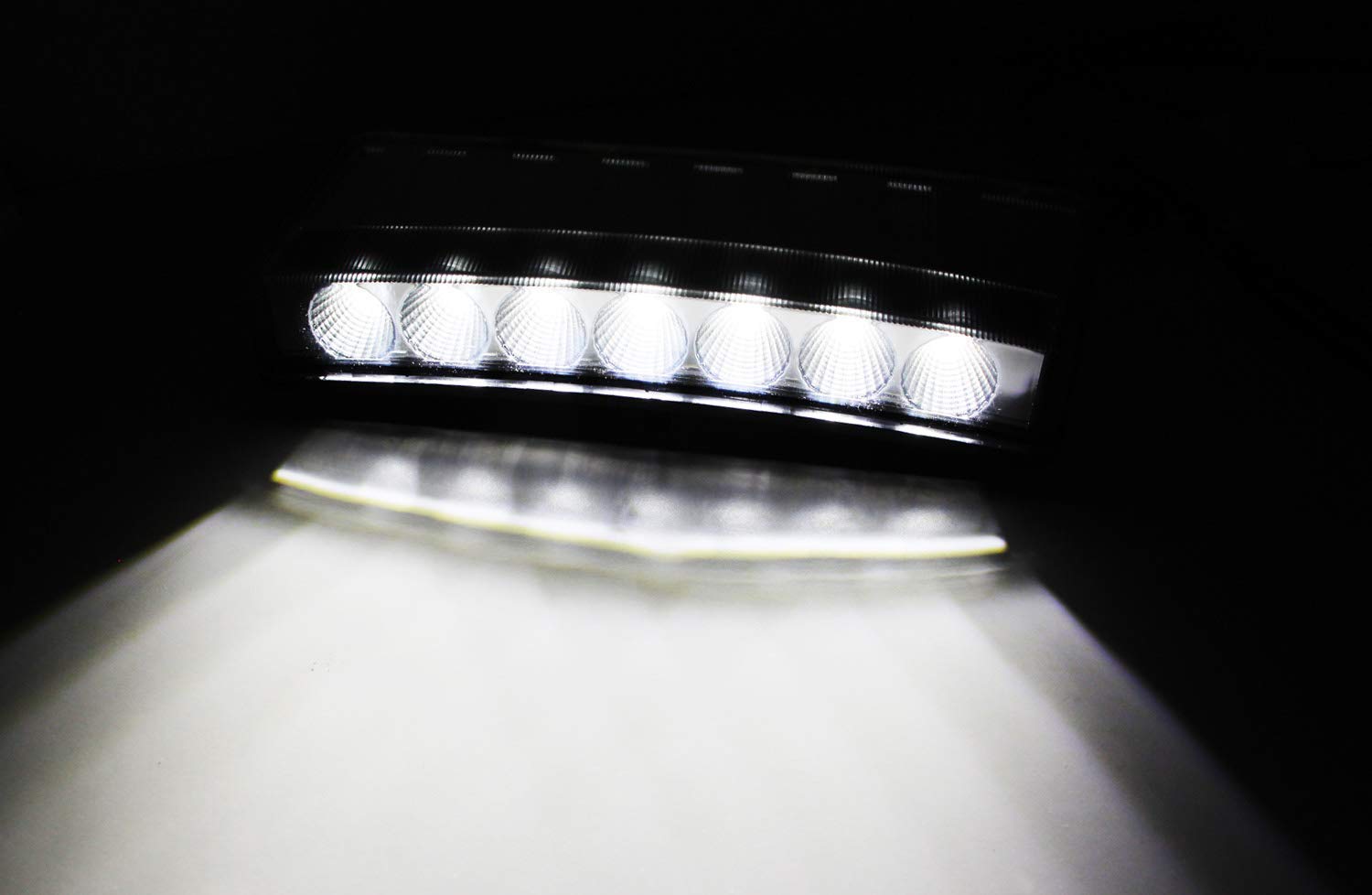 7 LED Clear Bumper Reflector Daytime Running Lights for 2003-2005 Nissan 350Z - DRL Replacement & Safety Enhancement for Night Driving & Car Customization