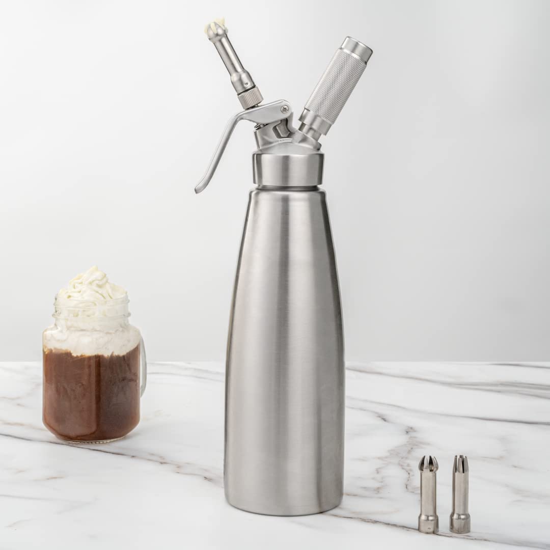 Professional Stainless Steel Whipped Cream Dispenser 1L - Restaurantware Whip Tek with 3 Decorator Tips, Durable Whipped Cream Maker (Cartridges Sold Separately) - Perfect for Coffee Shops, Bakeries, Dessert Decorating & Home Use