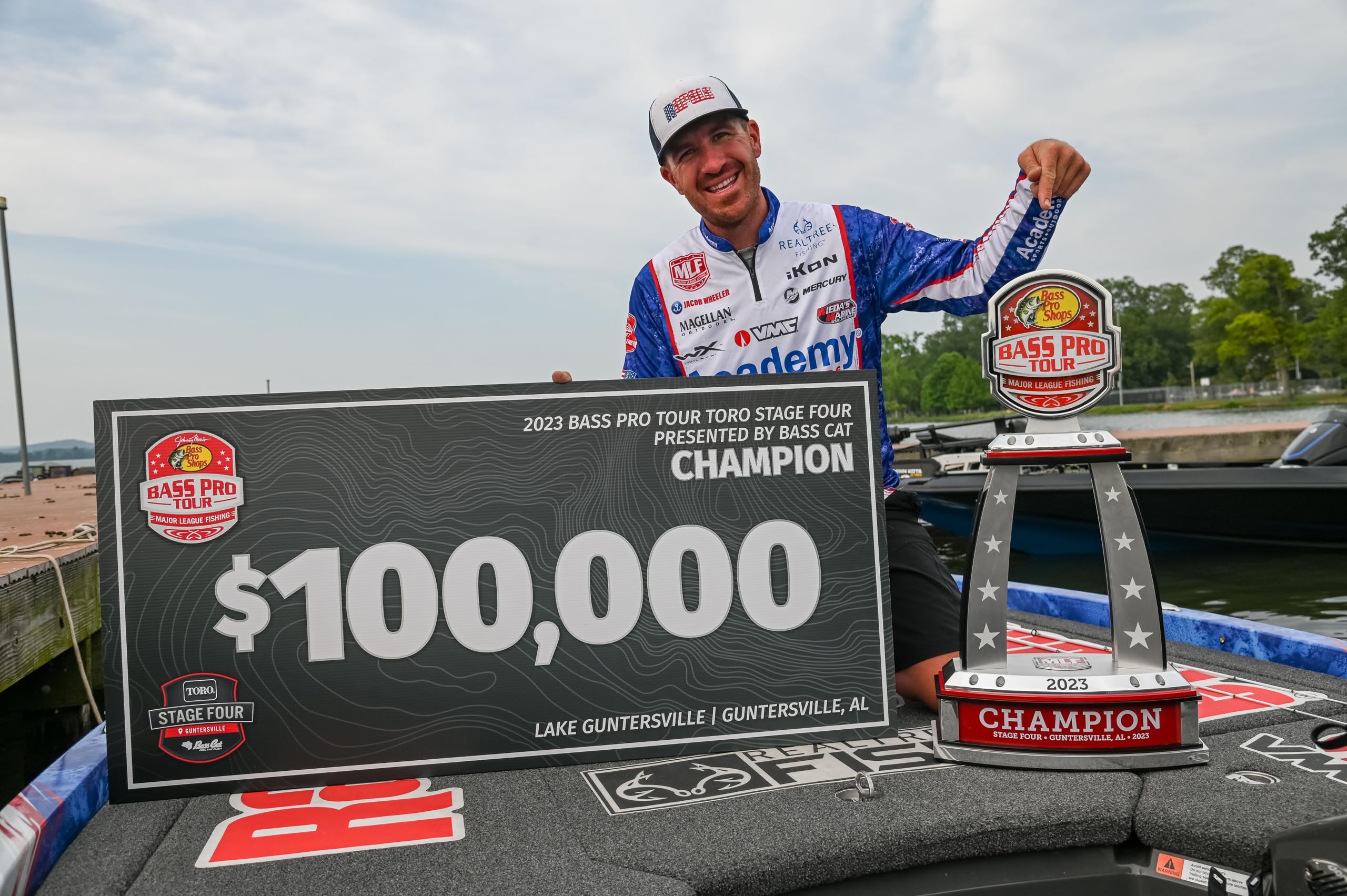Duckett Fishing Jacob Wheeler Signature Series Casting, Crankin' & Spinning Rods - Grooved EVA Grip, Kigan Artus 316SS Ring Lock Guides - Strong Lightweight Fishing Rod for Bass, Walleye & Freshwater Fishing - Perfect for Tournament Anglers & Recreational Fishing