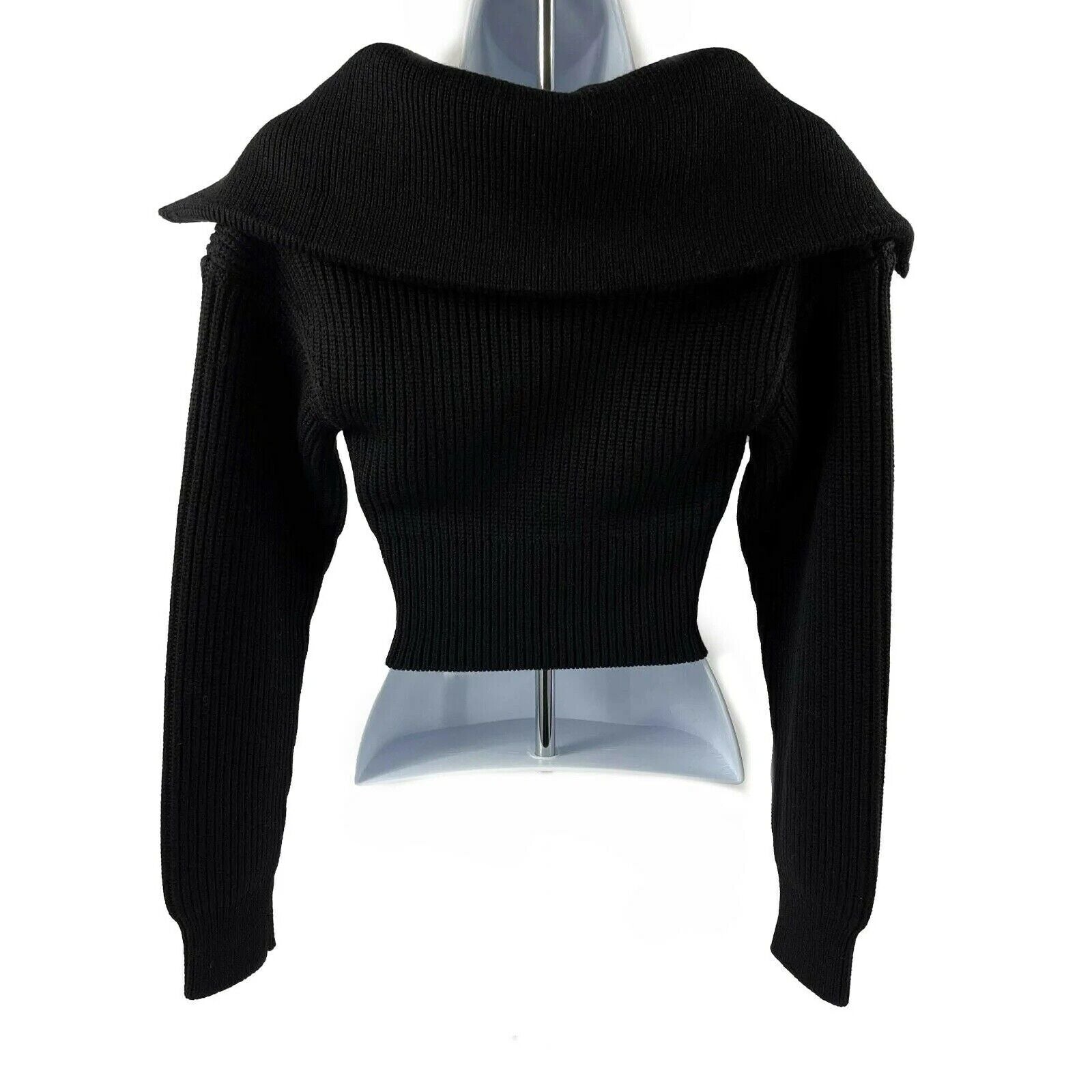 Jacquemus La Maille Risoul Black Knit Cropped Sweater - Size XXS (US 32) - Perfect for Casual Outings, Date Nights & Layered Winter Looks