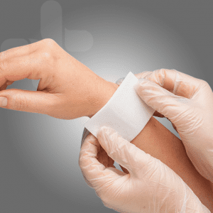 Non-Adherent Wound Dressing Pads 5x7.5cm (2x3 inches) - Box of 50 Sterile Gauze Pads for First Aid, Burns & Post-Surgery Care - Breathable & Pain-Free Wound Protection