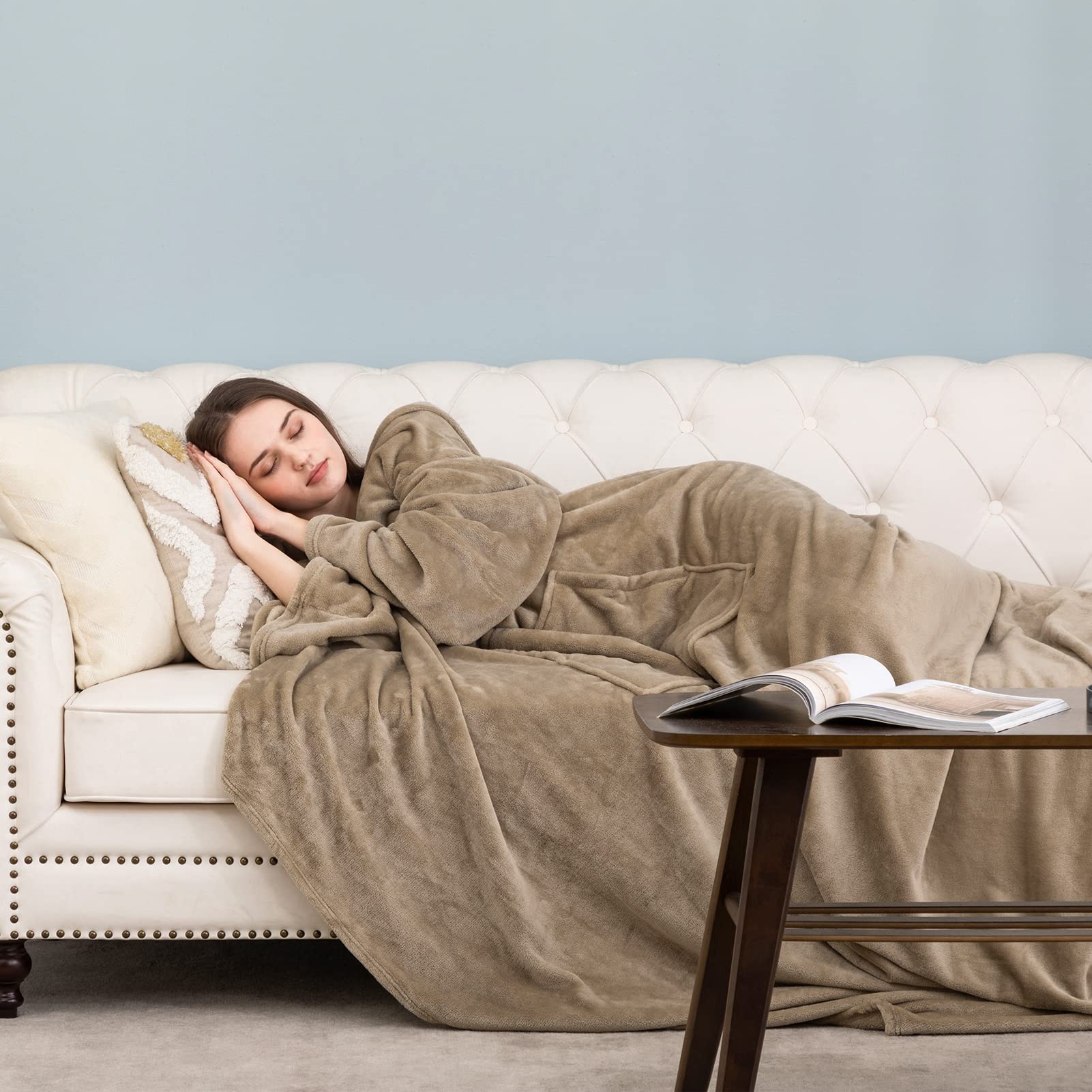 HBselect Wearable Flannel Blanket with Sleeves - Lightweight & Warm Sofa Blanket for Adults - Perfect for TV Watching, Lounging & Cozy Home Use - Great Gift Idea