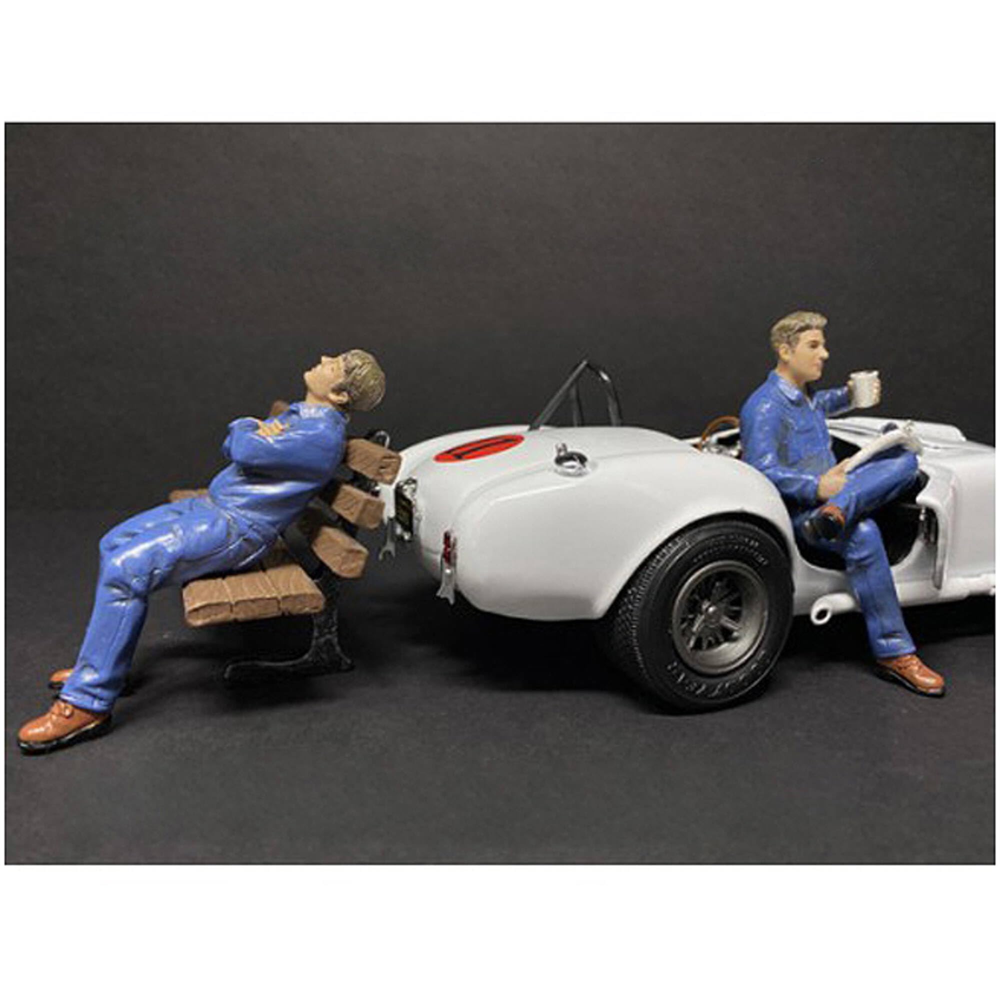 1/18 Scale Model Sitting Mechanics Figurine Set - Realistic 2-Piece Diorama Figures for Car, Truck & Vehicle Displays - Perfect for Model Enthusiasts & Collectors