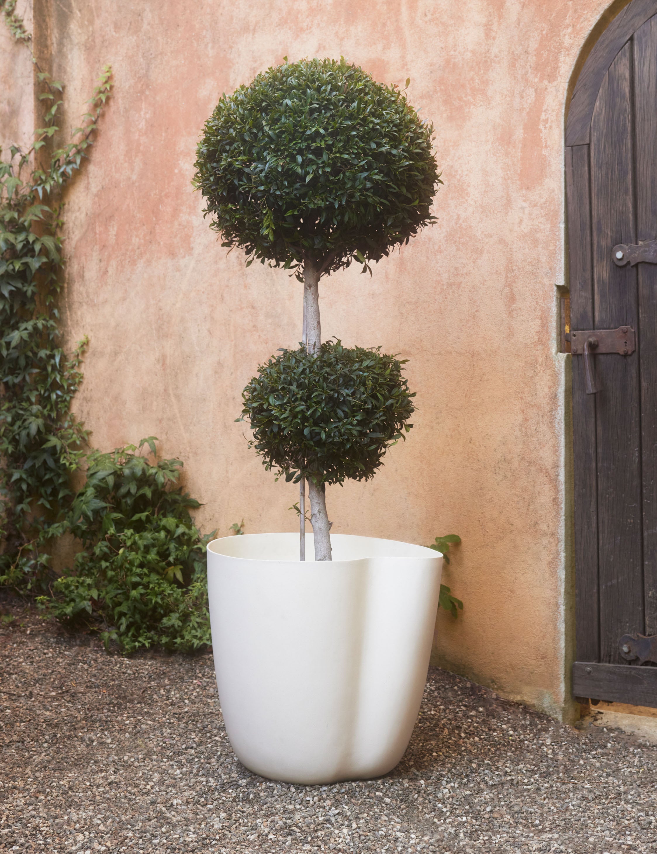 Sarah Sherman Samuel Dempsy Planter - Modern Ceramic Flower Pot for Indoor Plants, Home & Office Decor - Perfect for Succulents, Herbs & Small Houseplants