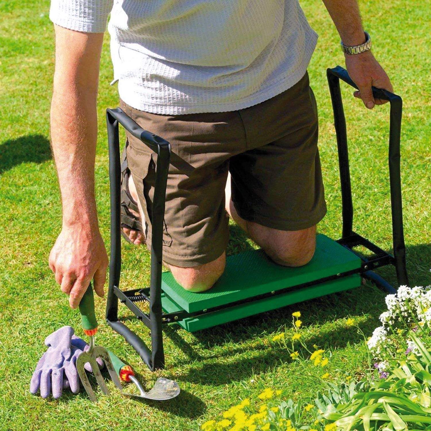 **Foldable Garden Kneeler Seat with Handles & Tool Pouch – Comfortable Foam Pad for Knee Protection – Perfect for Gardening, Weeding & Outdoor Work**    *(Use Cases: Ideal for planting, weeding, lawn care, and outdoor DIY projects – Protects knees while gardening!)*