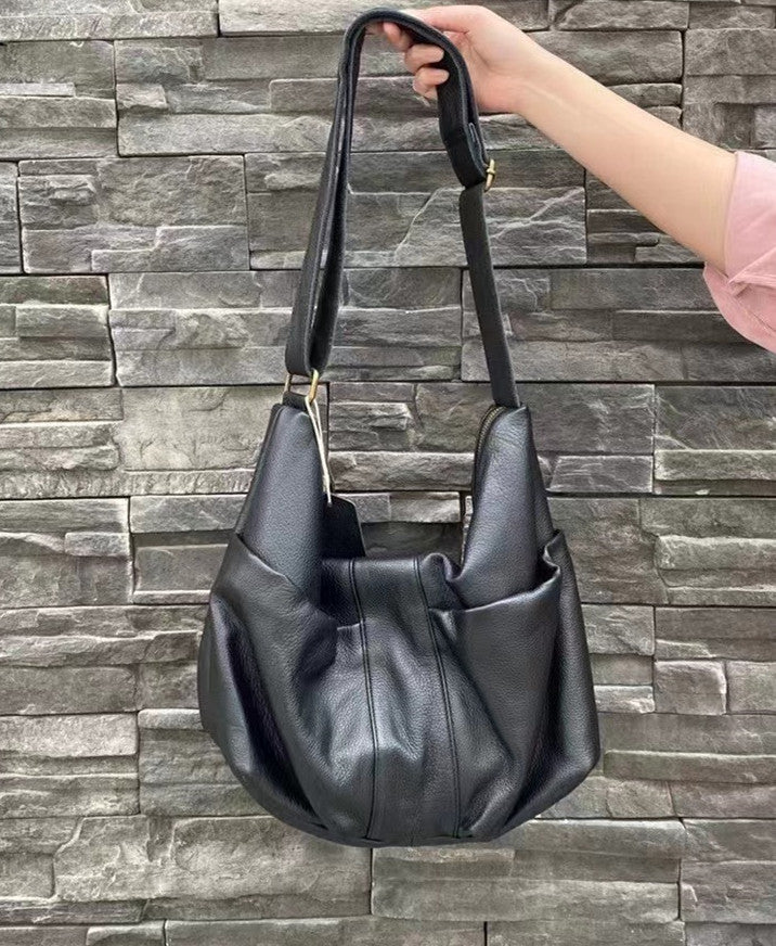 Classic Roomy Shoulder Purse for Women - Large Capacity Crossbody Bag - Fashionable & Practical Handbag for Work, Travel & Everyday Use