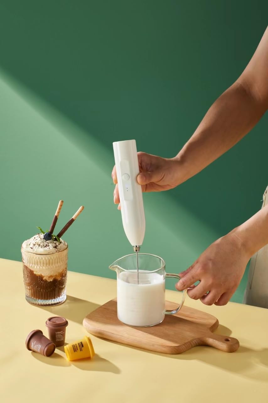 Electric Handheld Milk Frother - 3-Speed Adjustable Whisk with Stainless Steel Head, Battery Operated (4 AA Batteries Not Included) - Perfect for Making Latte, Cappuccino, Matcha & Egg Foam at Home or Café (White)