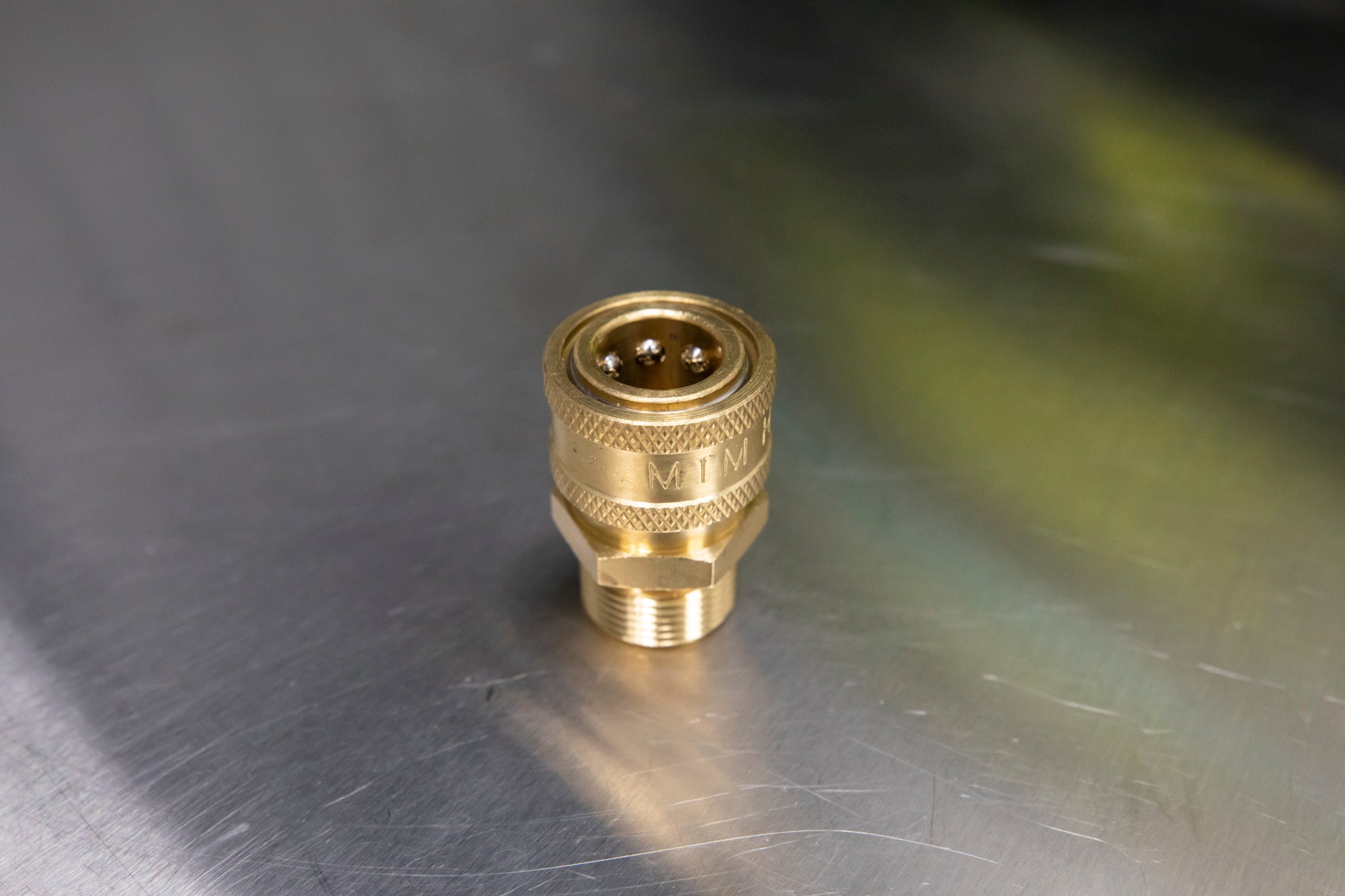 Brass M22 Male (14mm) to 3/8 Quick Disconnect Coupler Adapter - Perfect for Hydraulic Systems, Pneumatic Tools & Industrial Applications