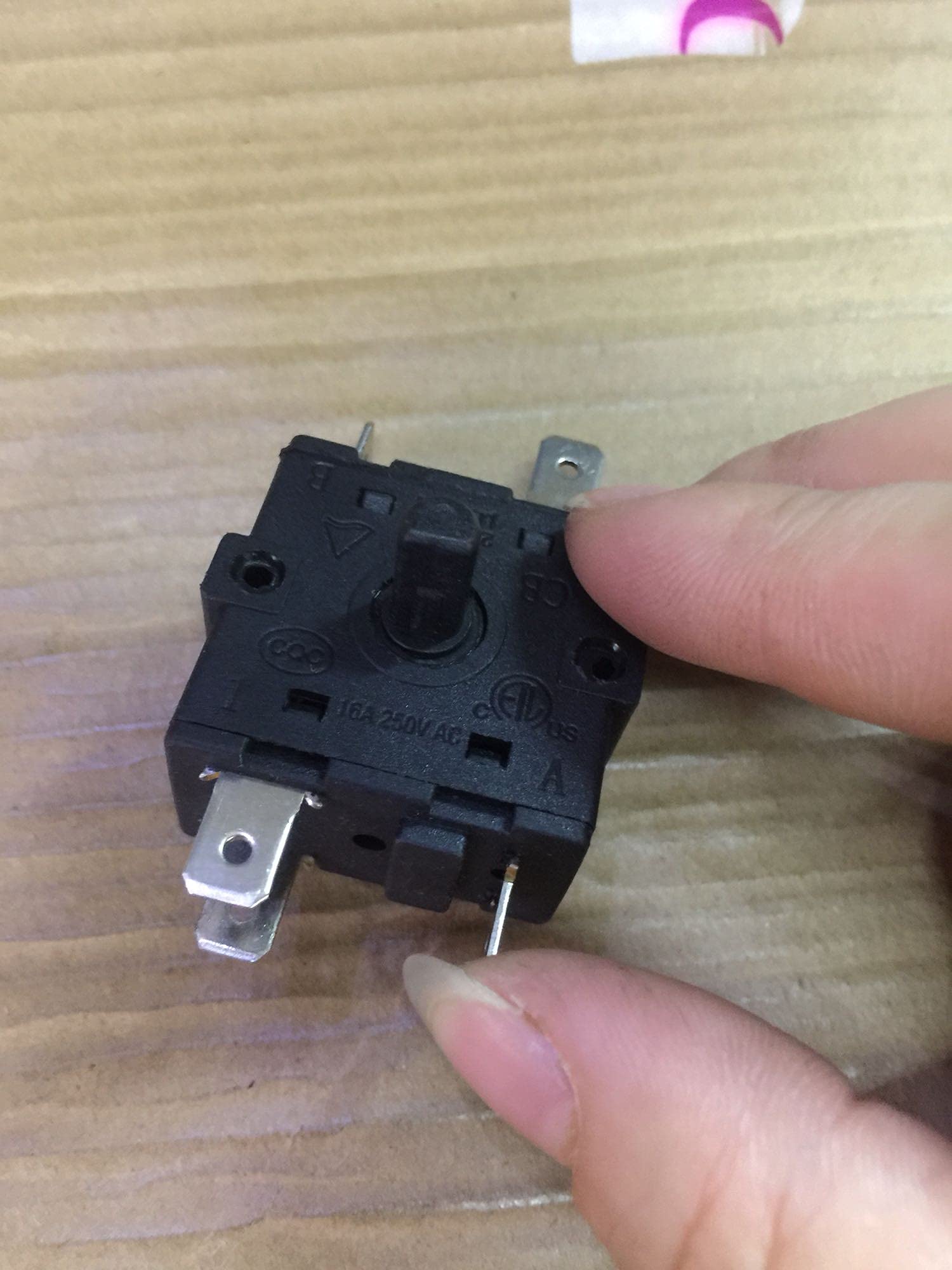 2PCS Electric Heater Oil Change Switch 25T125 PA66 Heating Switch with 5-Cycle Gear - Perfect for Automotive Heating Systems & Industrial Equipment Maintenance