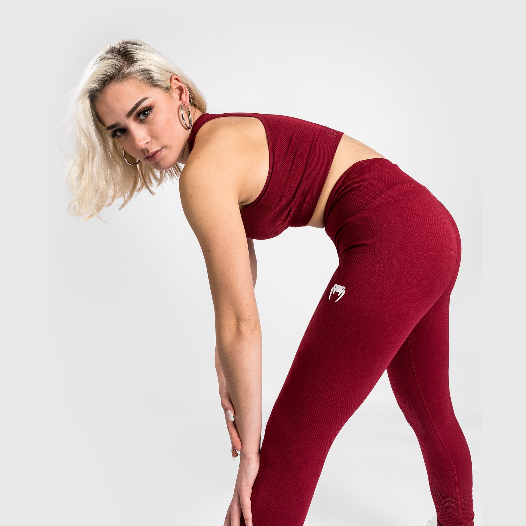 Venum Sparring Seamless 7/8 Leggings for Women - High Performance MMA & Training Leggings - Burgundy - Perfect for Kickboxing, Muay Thai & Gym Workouts