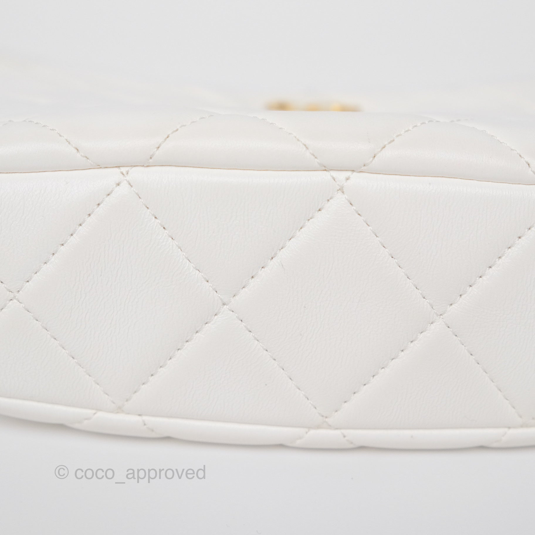 Chanel Quilted Lambskin Chain Hobo Bag in White with Aged Gold Hardware | Luxury Shoulder Bag for Women | Perfect for Parties, Weddings & Everyday Elegance
