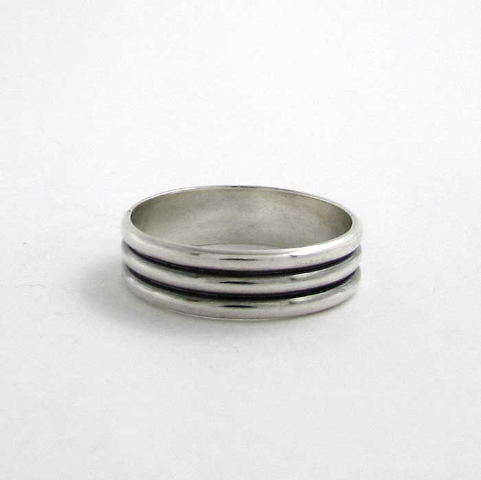 Stylish Thick Silver Band Ring for Men & Women - Durable 925 Sterling Silver Fashion Jewelry - Perfect for Weddings, Parties & Everyday Wear