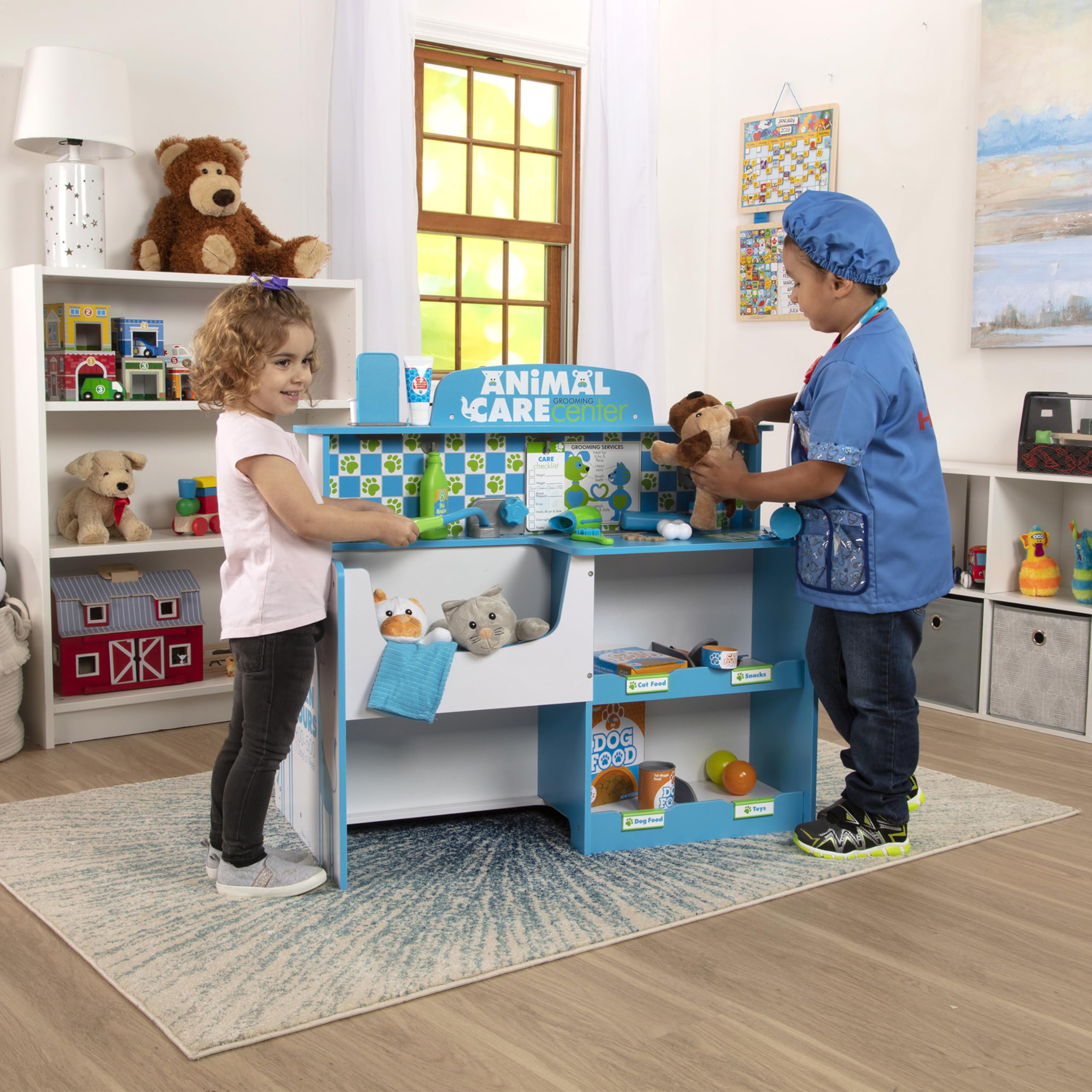 Melissa & Doug Wooden Animal Care Veterinarian & Groomer Activity Center - Pretend Play Vet Set for Kids with Stuffed Animals | Perfect for Imaginative Play, Role-Playing Games & Early Childhood Development