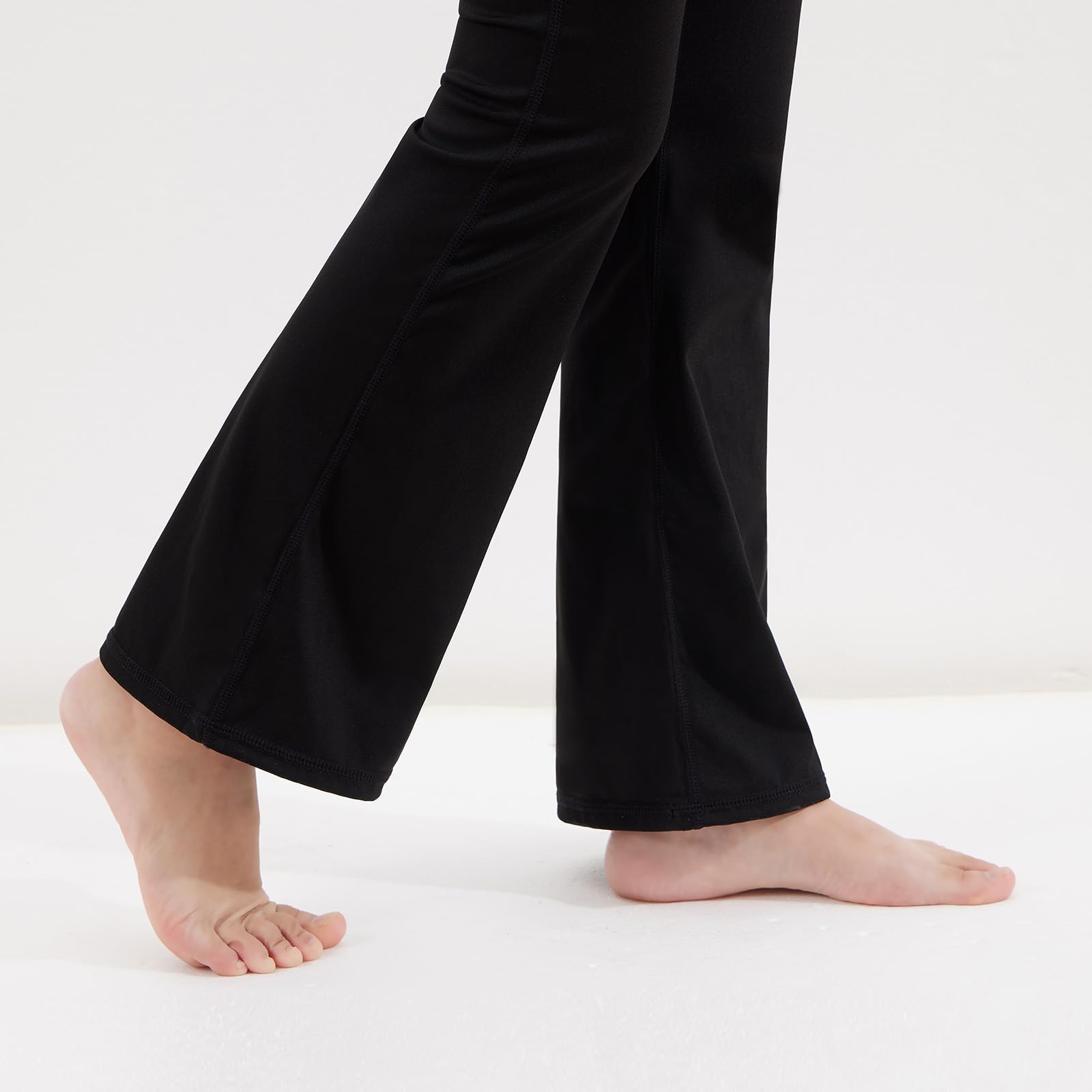 URMAGIC Girls' Solid Color Flare Leggings - Kids Dance, Workout, Yoga Bootcut Active Pants - Full Length Bell Bottoms for School, Play & Performance