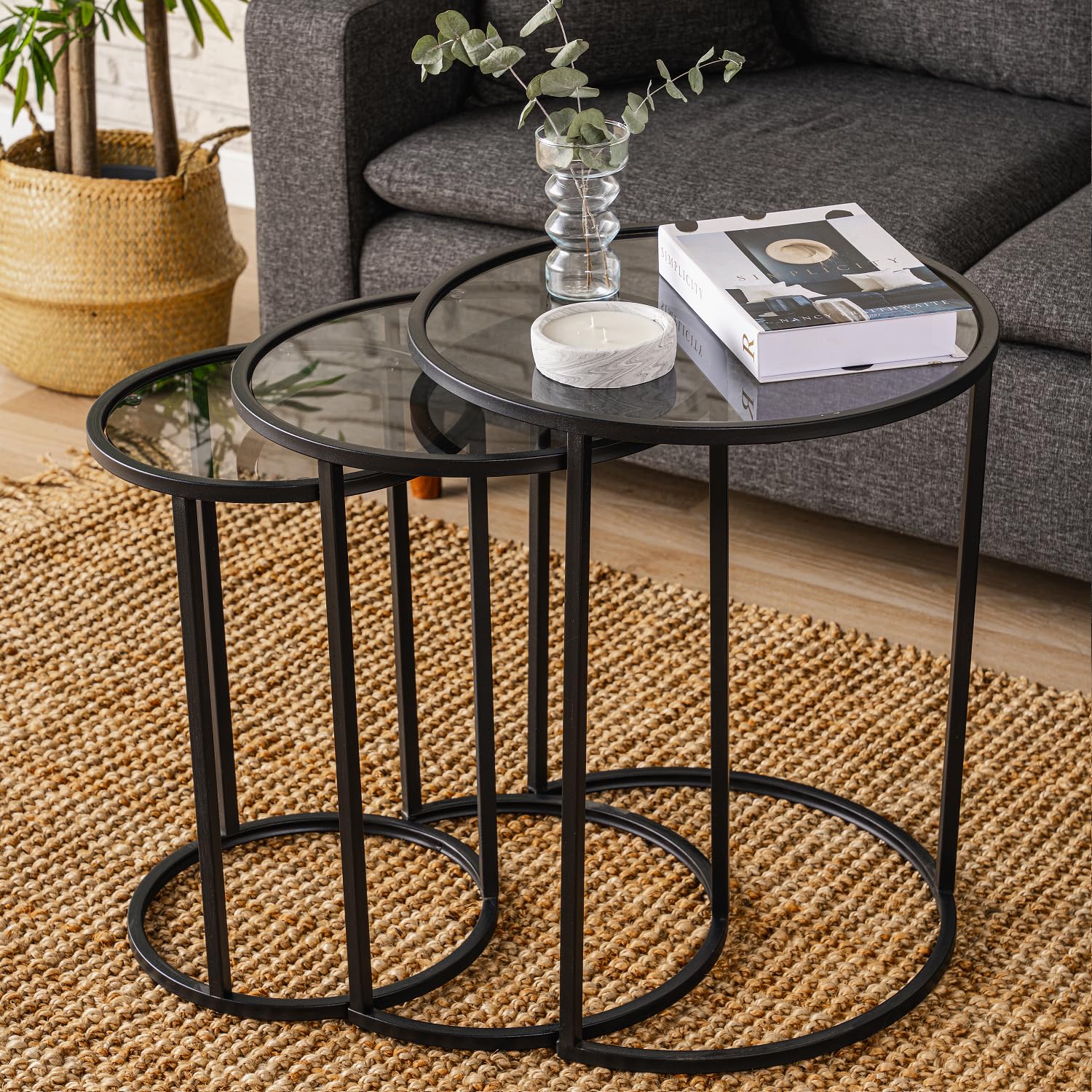 Alya 3-Piece Nesting Table Set - Round Glass End Tables with Black Metal Frame for Living Room - Stylish & Functional Coffee Table Set | Perfect for Small Spaces, Modern Home Decor, and Compact Living Rooms