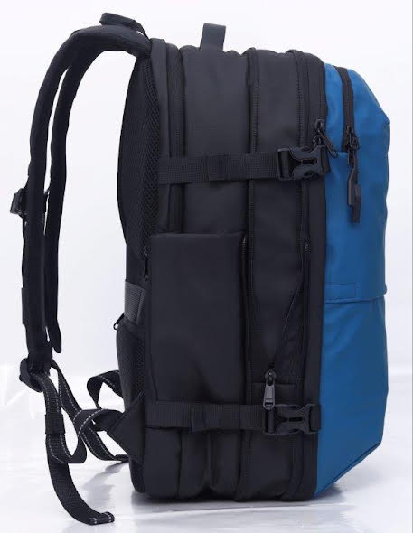 Travelite 17.3 Inch Vacuum Compression Travel Backpack with Hand Pump - Lightweight Carry-On Luggage for Airplane, Camping & Outdoor Adventures (Blue)