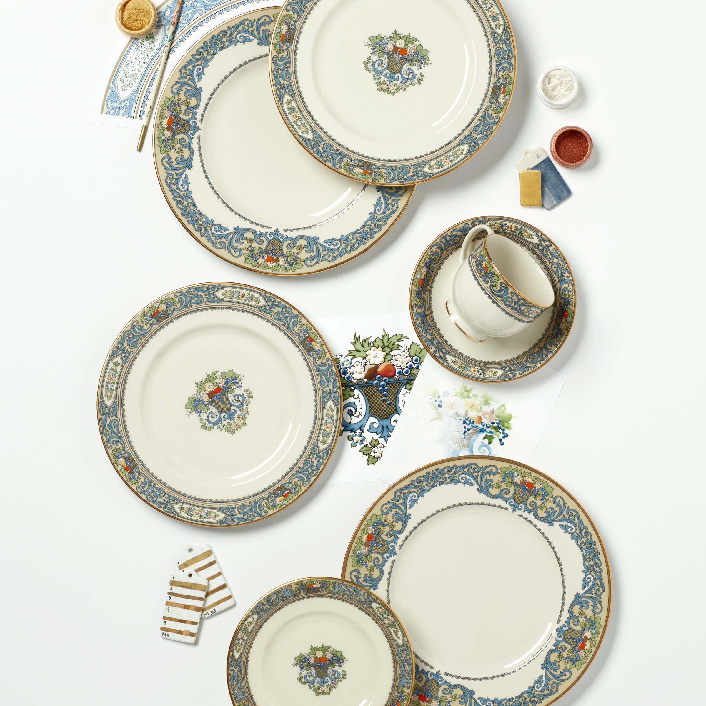 5-Piece Autumn Place Setting - Elegant Dinnerware Set for Fall Gatherings, Thanksgiving, and Holiday Dining