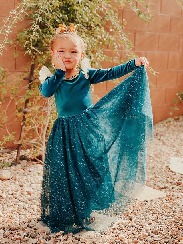 Brave Princess Teal Costume Dress for Girls | Fairy Tale Party Outfit | Halloween & Cosplay Costume | Perfect for Dress-Up, Birthday Parties & Themed Events