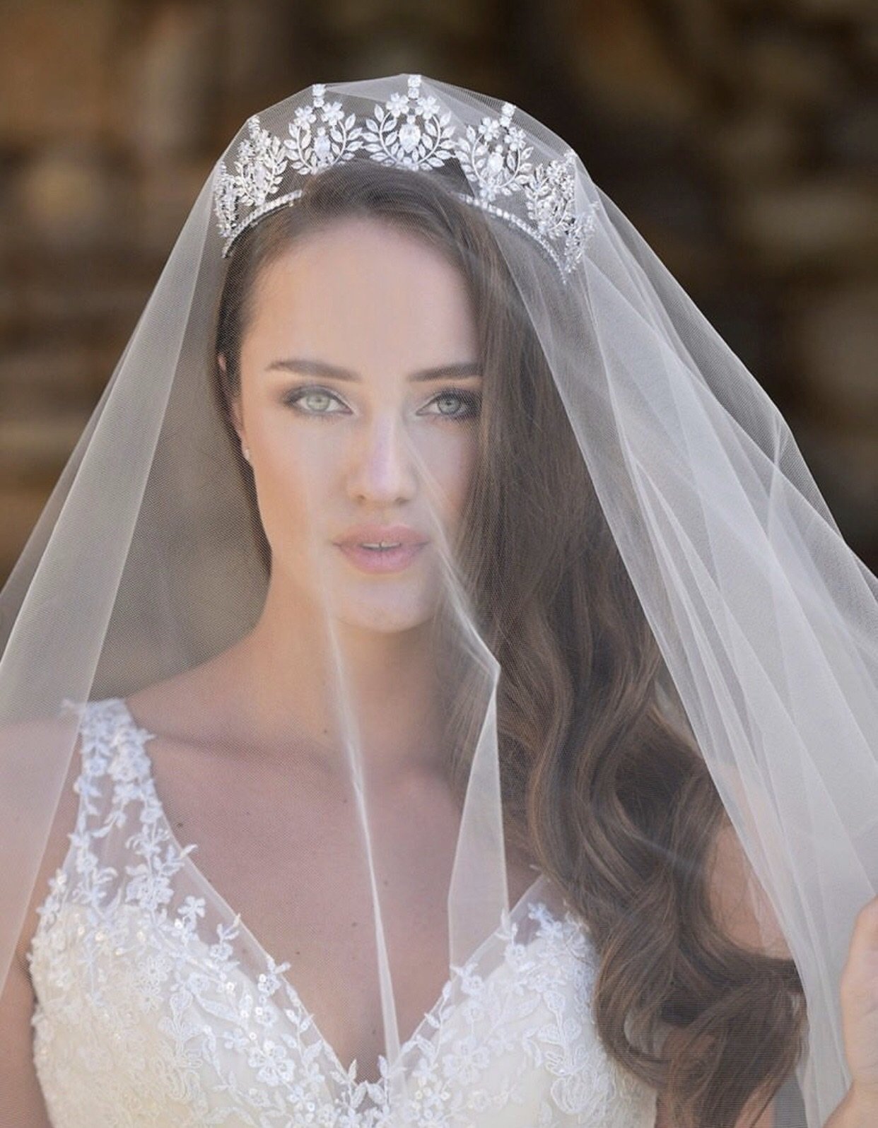 JASLYNE Simulated Diamond Tiara – Elegant Crystal Bridal Crown for Weddings, Prom & Special Occasions