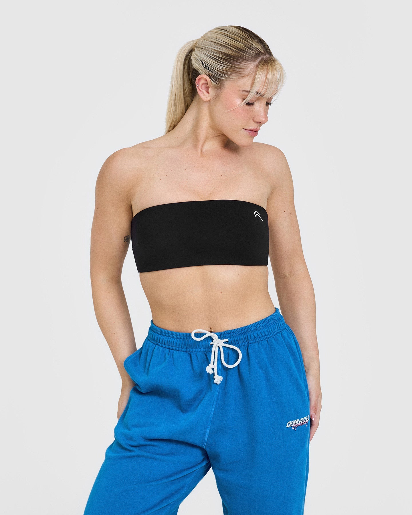 Wireless Seamless Micro Bandeau Bralette - Comfortable Strapless Bra for Women | Black | Perfect for Yoga, Workouts & Everyday Wear
