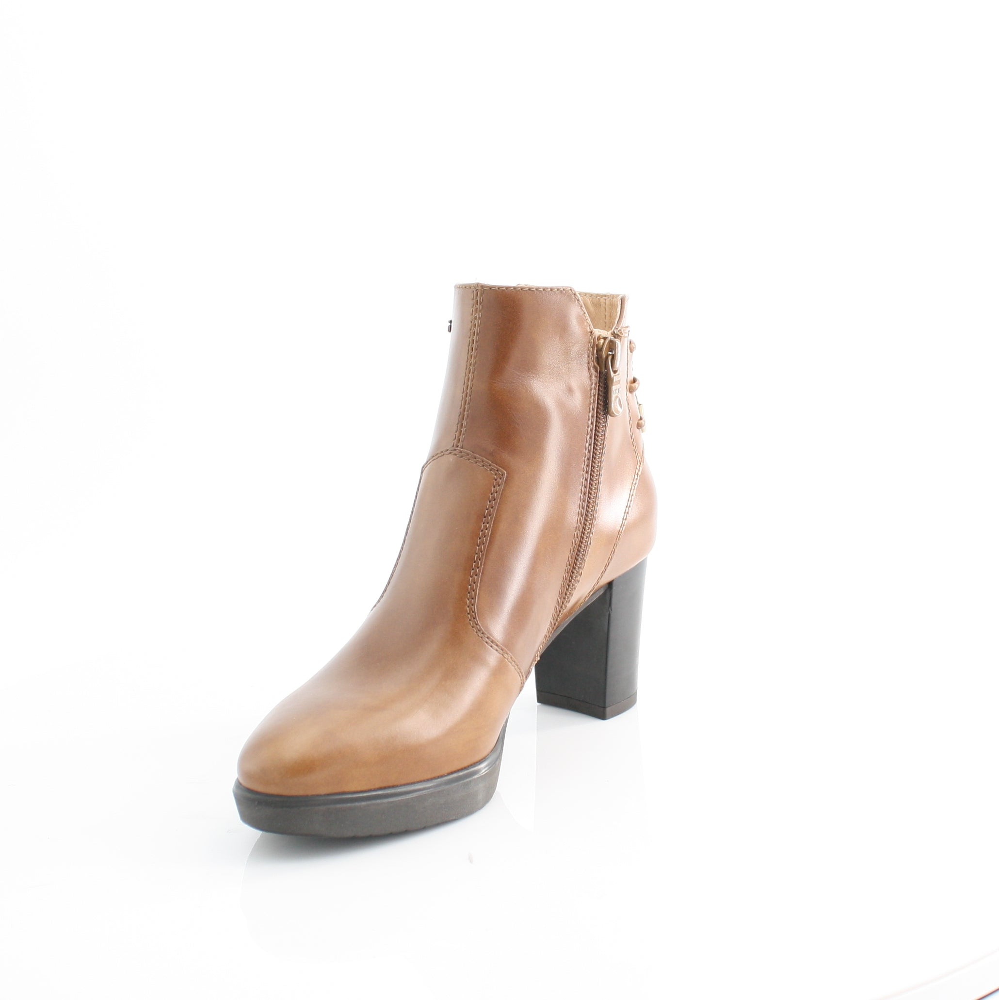 NeroGiardini Women's I116700D Black Leather Ankle Boots - Stylish & Comfortable for Casual Outings, Work & Date Nights