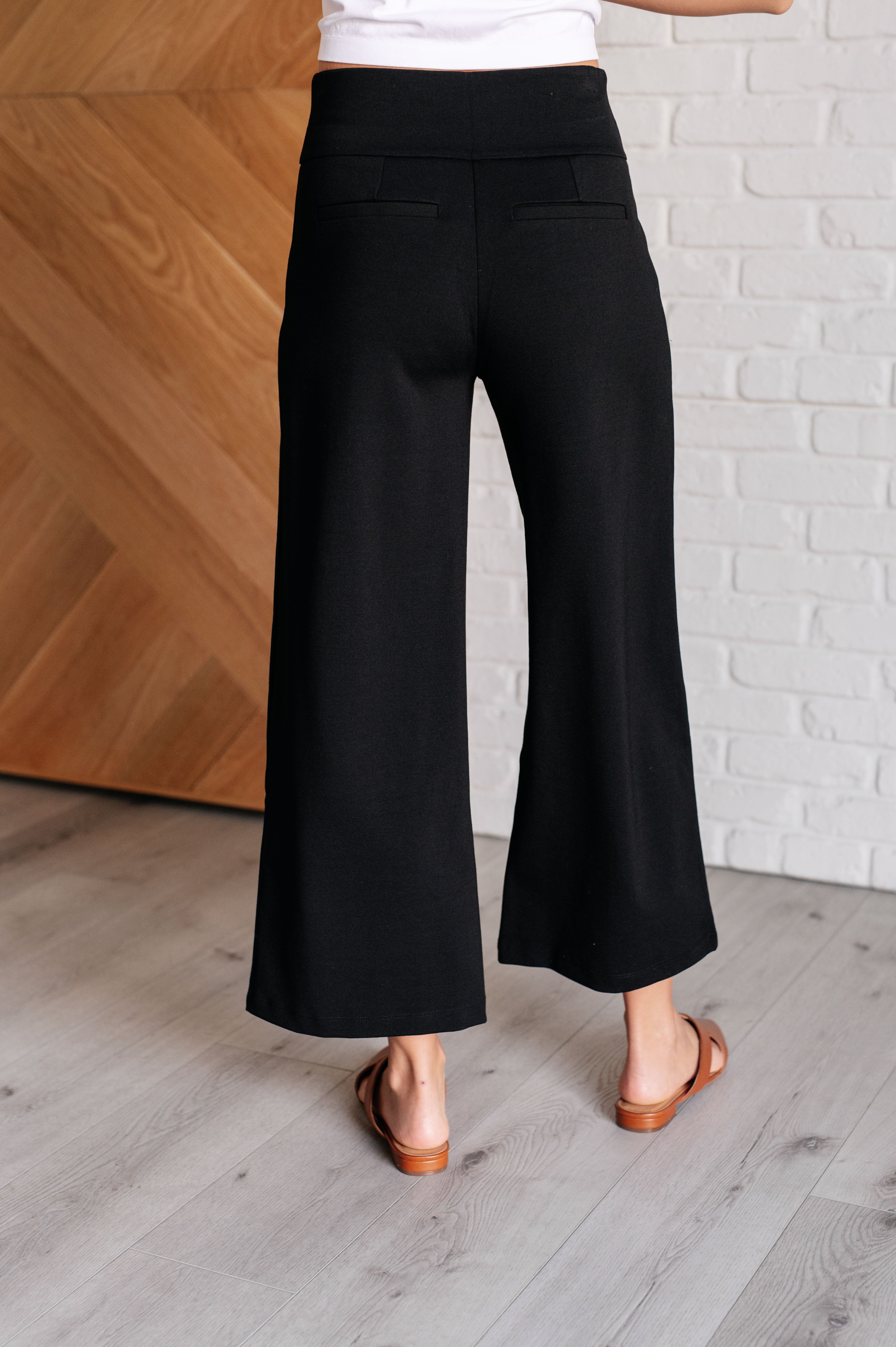 Magic Wide Leg Crop Pants for Women - High Waisted Stretchy Black Lounge Pants | Perfect for Yoga, Travel & Casual Wear