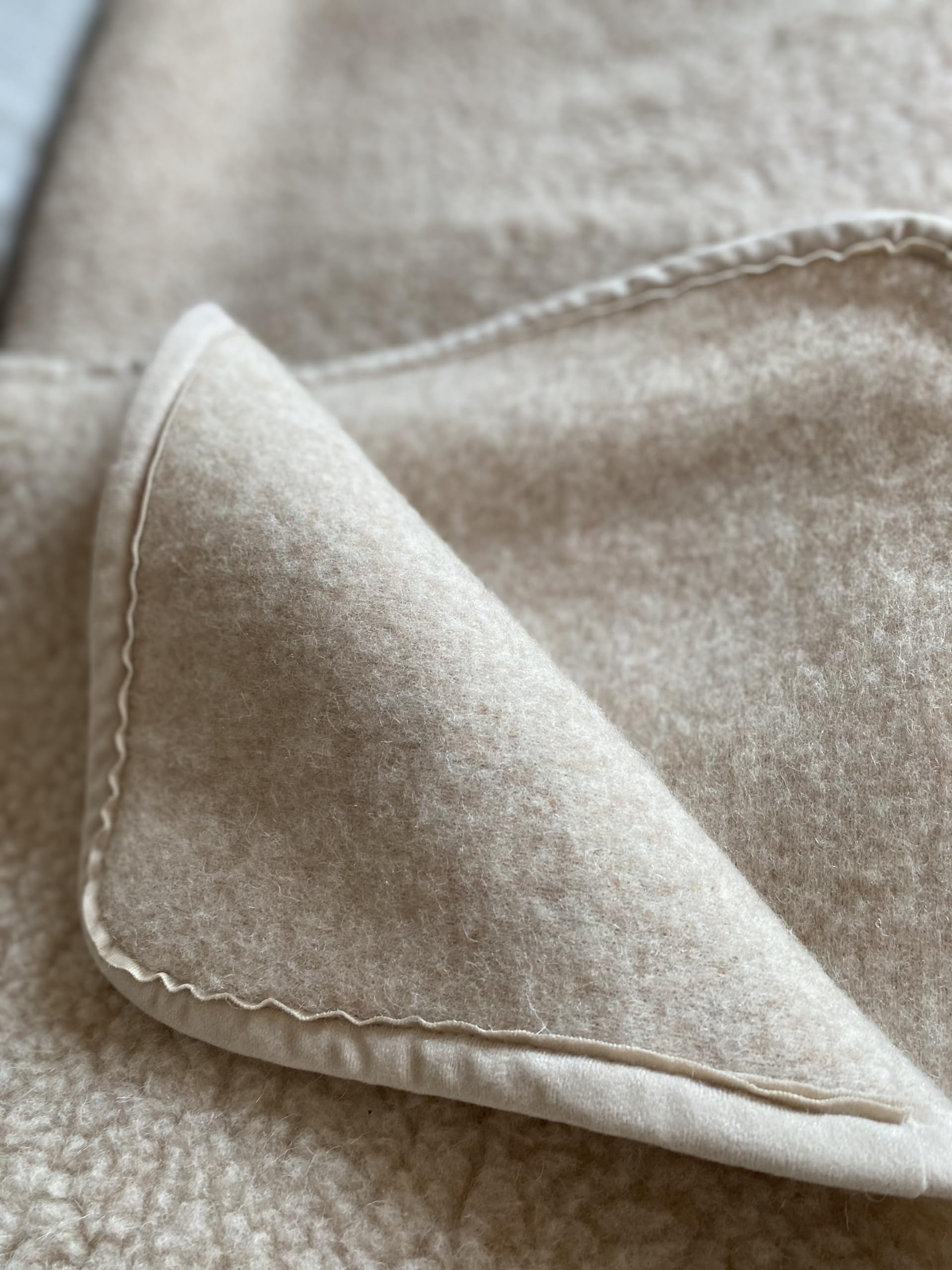 Premium 100% Merino Wool Blanket - Extra Large 98