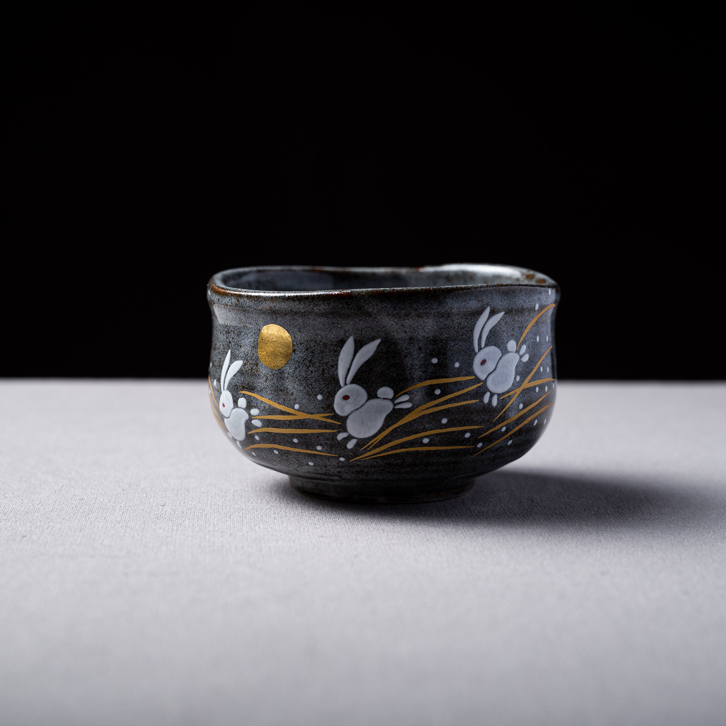 Premium Kutani Ware Rabbit Moon Viewing Matcha Bowl - Handcrafted Japanese Ceramic Tea Cup for Traditional Tea Ceremony, Perfect for Matcha, Green Tea, and Zen Meditation Practices