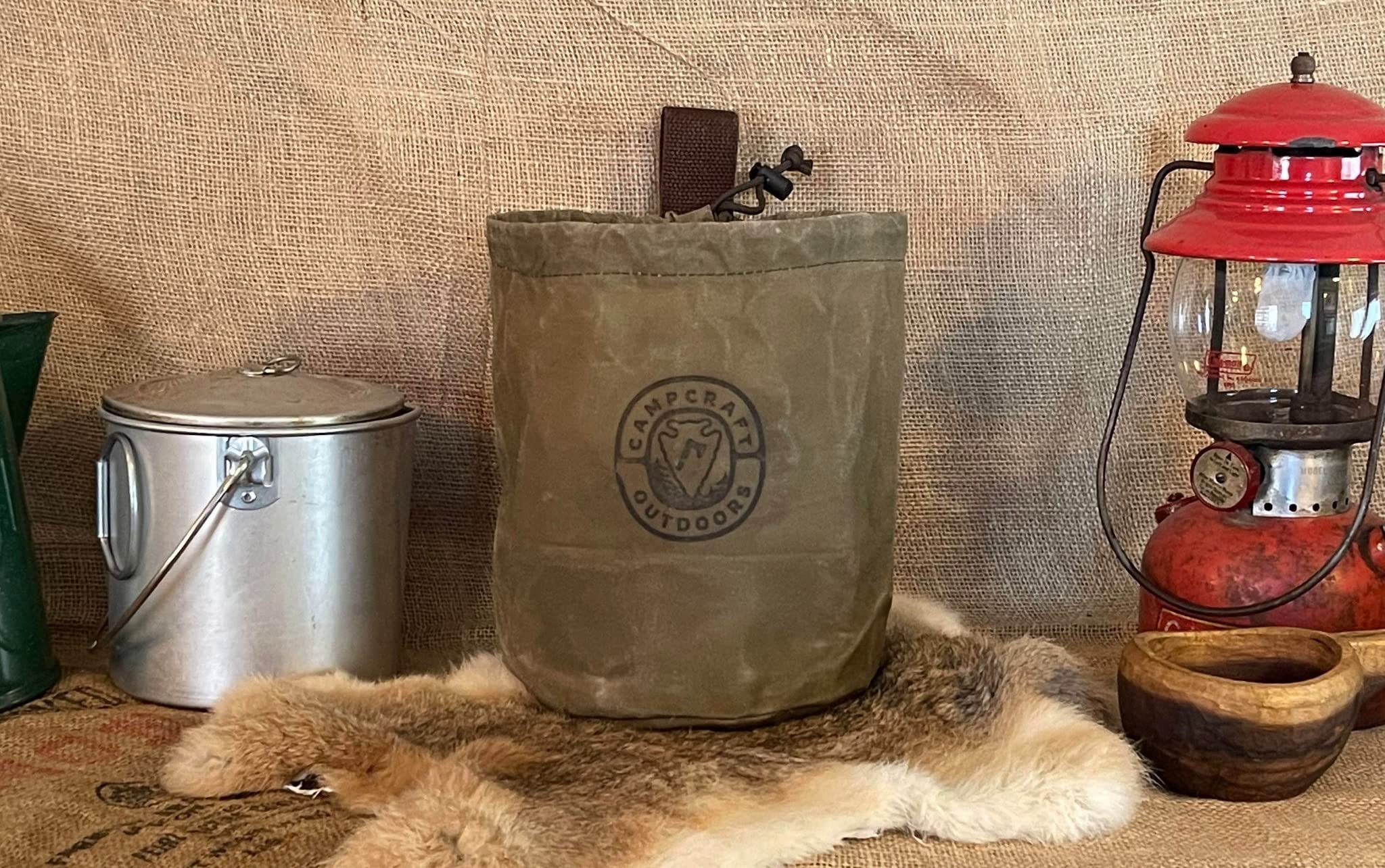 Bush Pot Bag - Durable Waxed Canvas Foragers Pouch for Camping, Bushcraft Cooking & Mushroom Collecting | Outdoor Gear for Hiking, Backpacking & Survival Scenarios