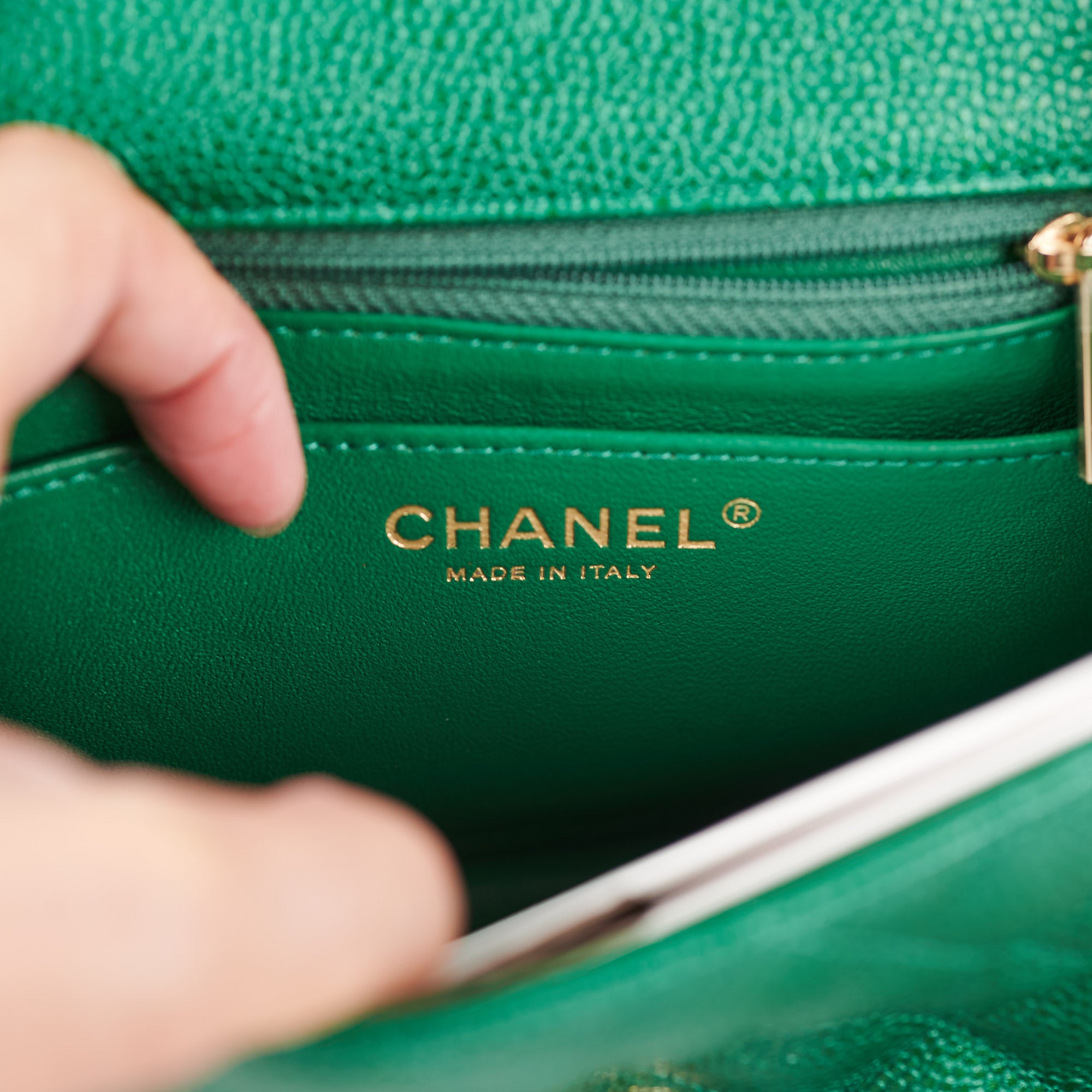 Chanel Quilted Caviar Mini Square Bag 18S Emerald Green - Luxury Crossbody Purse for Women, Perfect for Parties, Dating & Evening Events