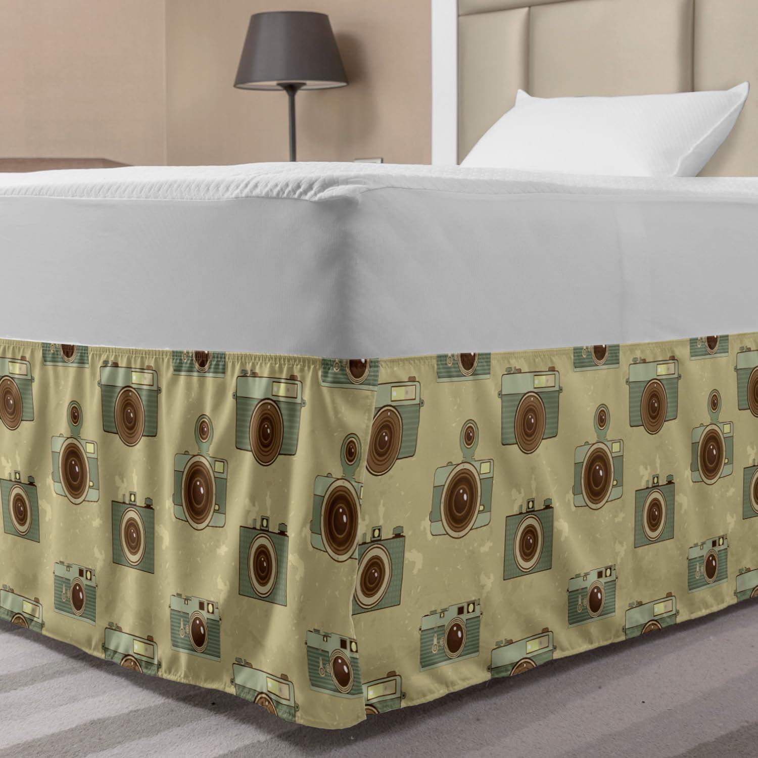 Ambesonne Vintage Camera Print Bed Skirt - Retro Photography Design on Grungy Background, Elastic Dust Ruffle Wrap for Full Size Beds - Reseda Green & Sand Brown - Perfect for Boho & Hipster Bedroom Decor