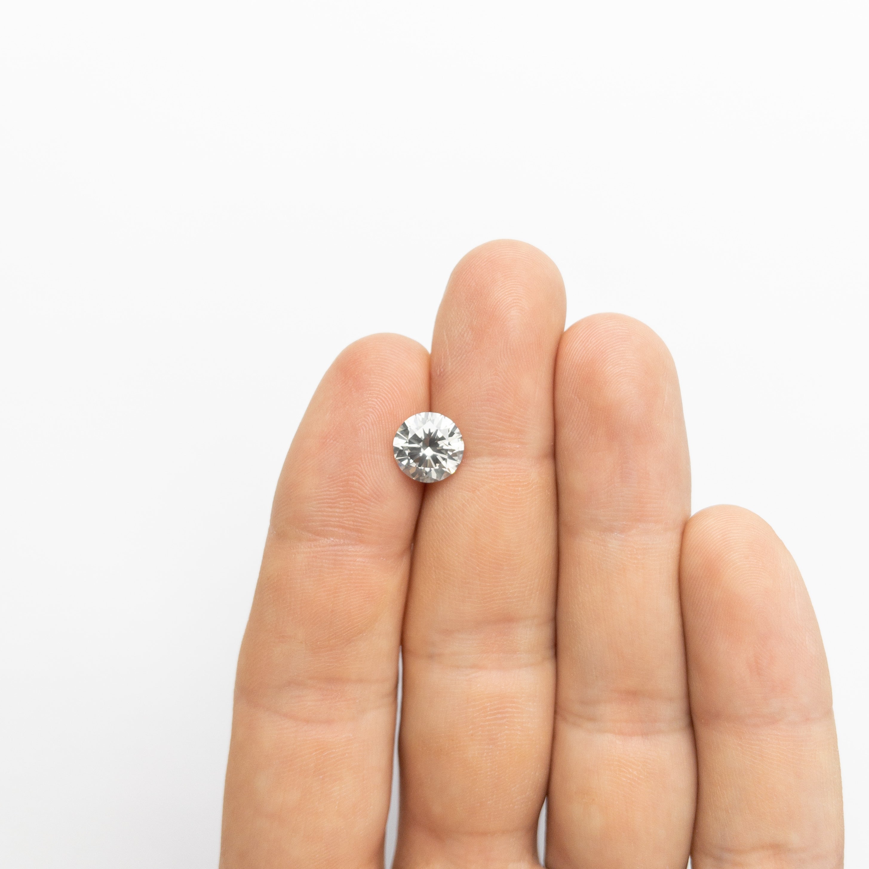 2.52ct Fancy Grey Round Brilliant Cut Diamond (8.88x8.86x5.26mm, SI2 Clarity) - Perfect for Engagement Rings & Fine Jewelry
