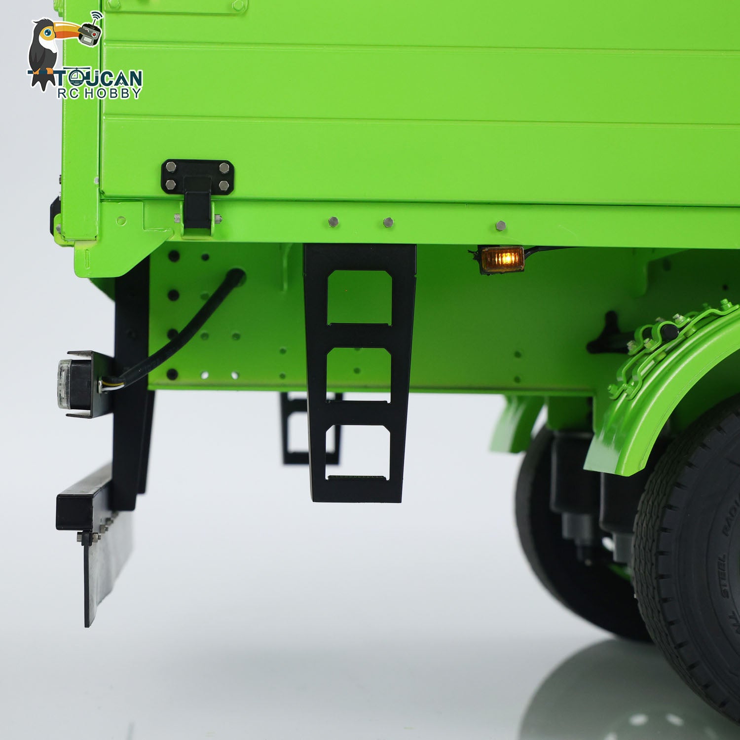 1/14 Scale 3 Axle Metal Semi Trailer with Manual Lifting Legs & LED Lights - Compatible with TAMIYA RC Tractor Trucks & DIY Model Dump Trucks - Perfect for RC Construction Scenes & Trucking Simulations