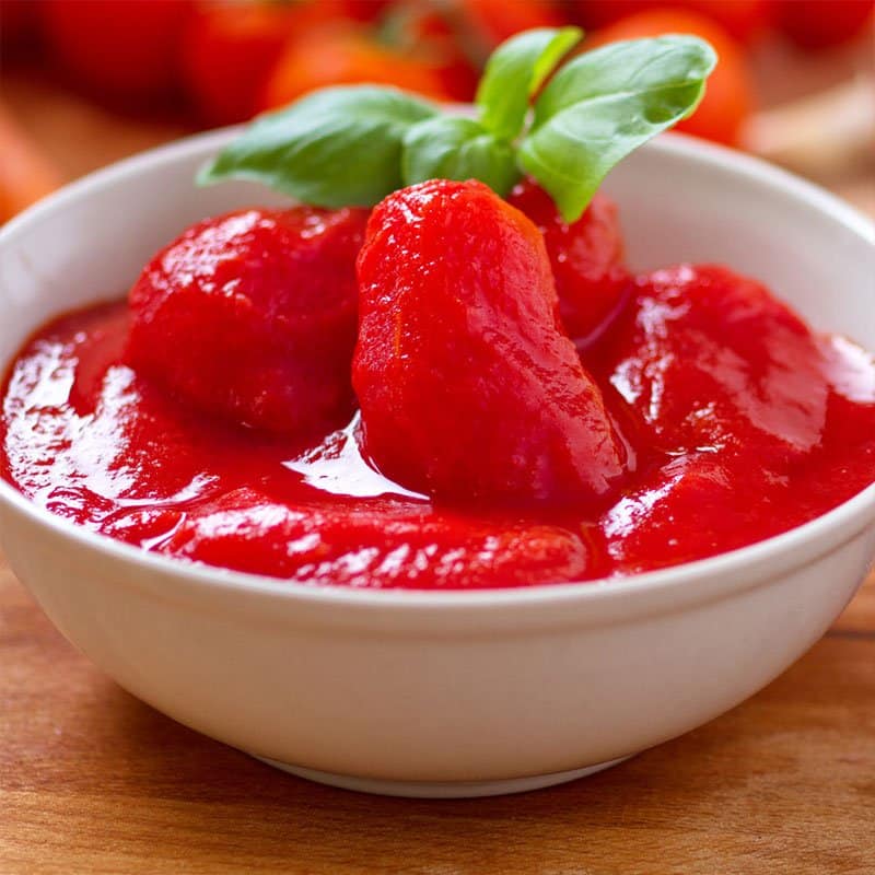 San Marzano Whole Peeled Tomatoes with Fresh Basil | 28 oz Can (2.84L) | Perfect for Pasta Sauce, Pizza & Italian Cooking