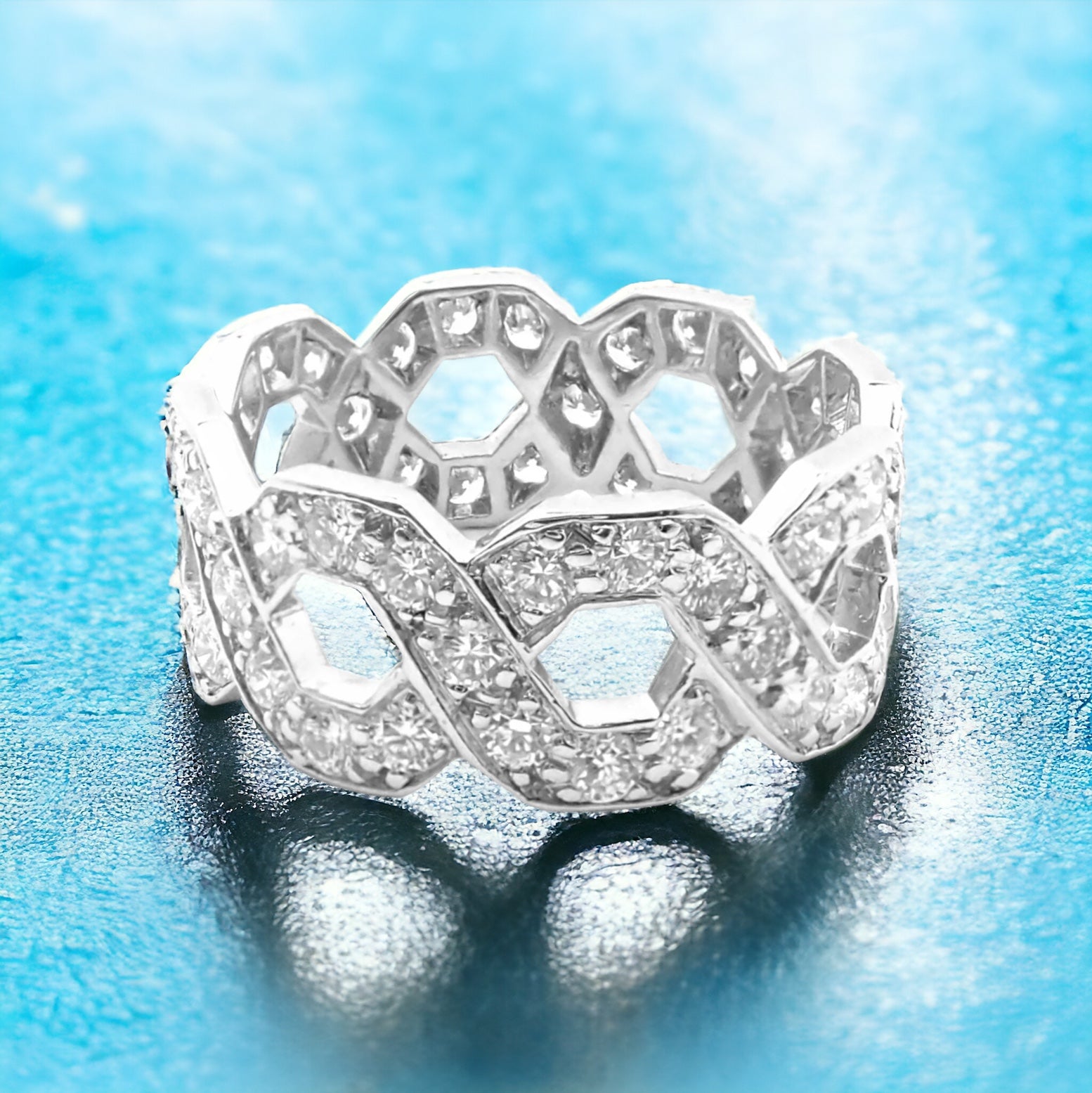 Authentic Tiffany & Co Platinum Diamond Eternal Wide Link Band Ring Size 5.25 - Luxury Wedding, Anniversary & Engagement Jewelry Gift for Women