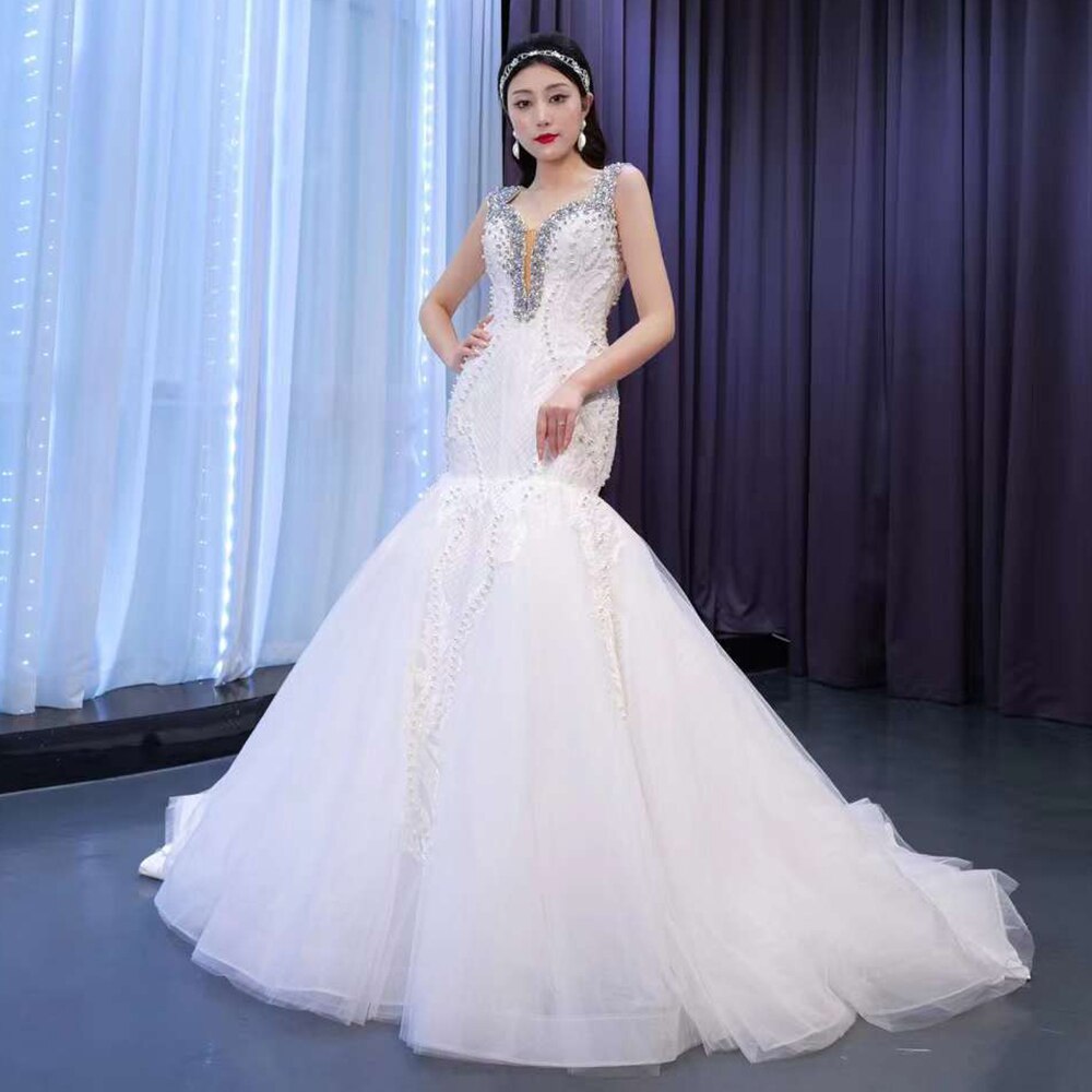 Elegant White V-Neck Detachable Train Mermaid Lace Wedding Dress with Beaded Details - Custom Made Bride Gown for 2025 - Perfect for Beach Weddings, Formal Ceremonies & Evening Receptions