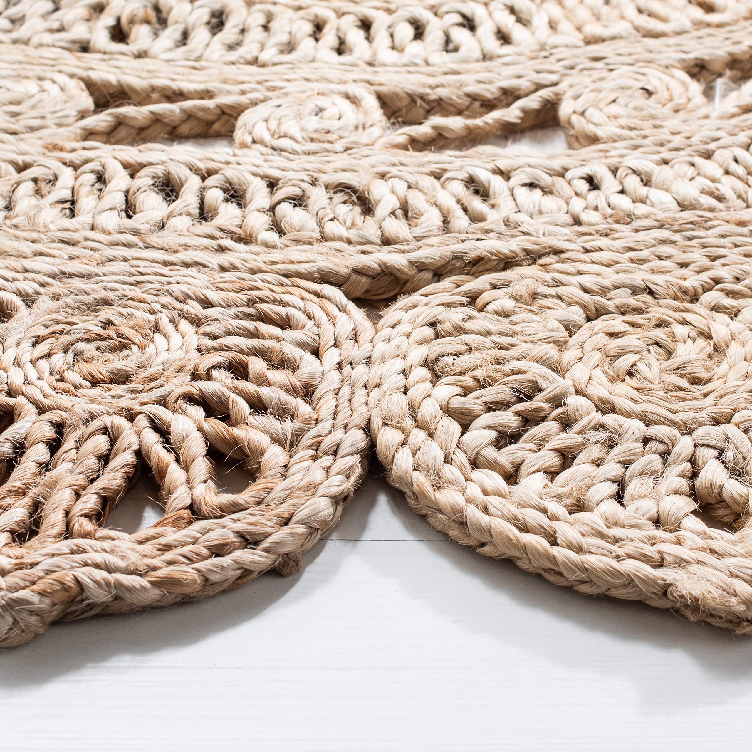 SAFAVIEH Handmade Boho Jute Area Rug 9' Round - Natural Fiber Farmhouse Rug NF160A for Living Room, Bedroom & Boho Decor