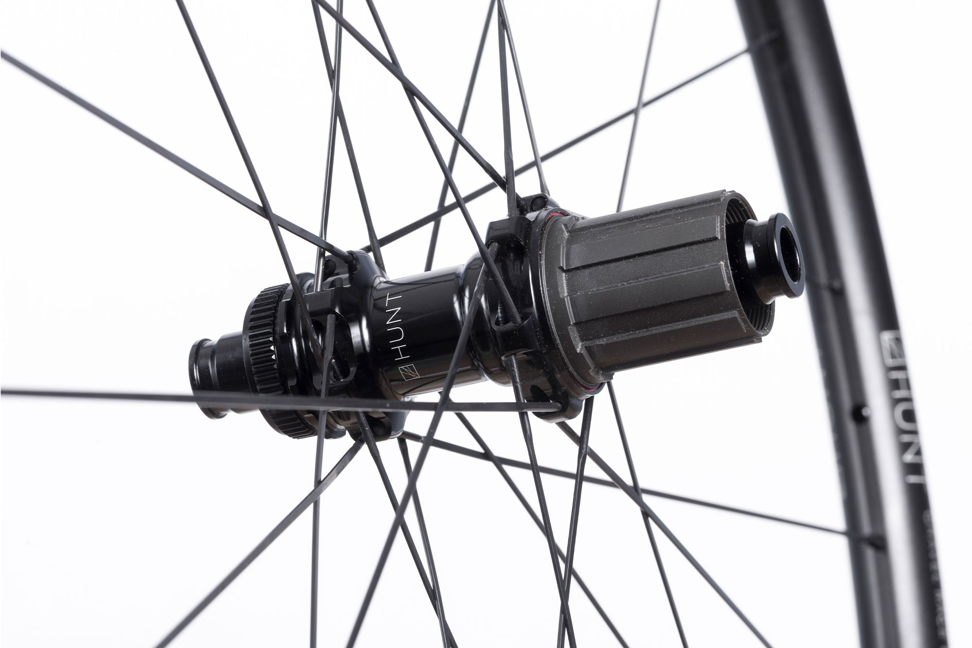 HUNT Gravel Race Wheelset - Lightweight Carbon Fiber Wheels for Gravel Biking | Perfect for Off-Road Racing, Adventure Cycling & Trail Riding
