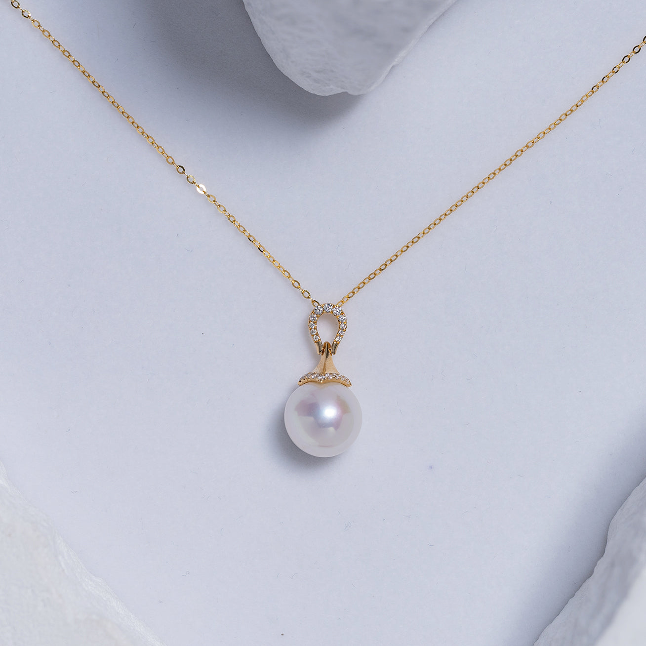18K Solid Gold Diamond Edison Pearl Necklace KN00138 | Luxury Bridal Jewelry for Weddings, Anniversaries & Special Occasions