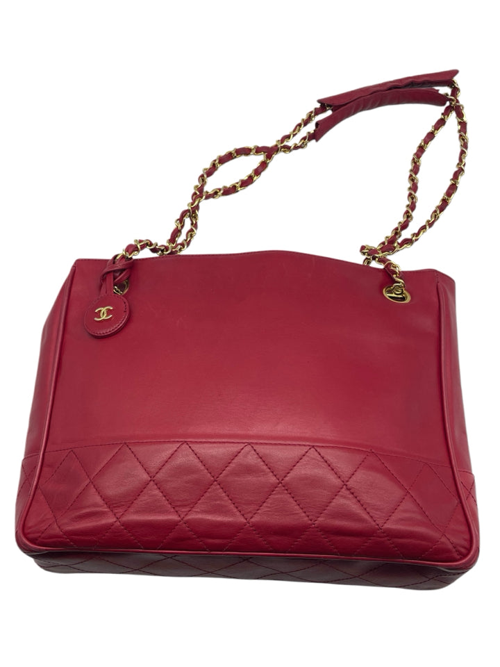 Vintage Chanel Quilted Matelasse Double Chain Shoulder Bag - Authentic Luxury Handbag for Women, Perfect for Parties, Dating & Special Occasions