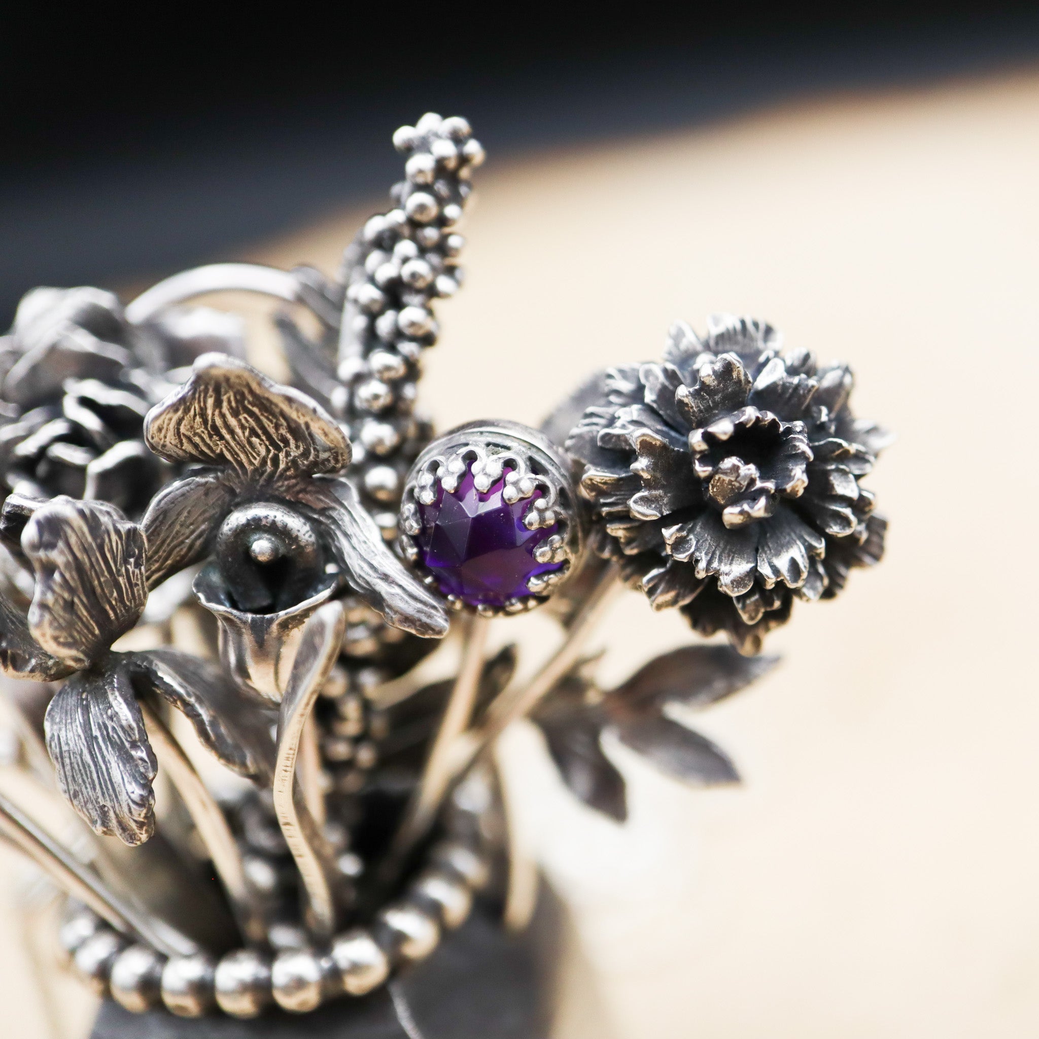 Ball Jar Bouquet Necklace - Floral Pendant Jewelry for Women, Perfect Gift for Bridesmaids, Mothers Day & Wedding | Elegant Floral Vase Necklace for Everyday Wear & Special Occasions