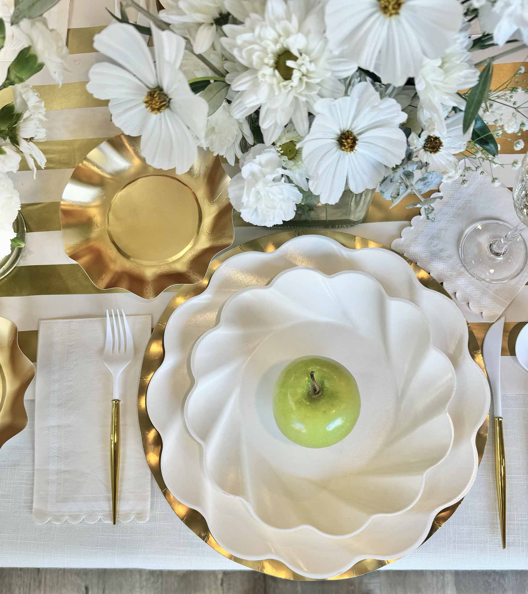 Elegant Cream & Gold Sukkot Tablescape Set - Premium Holiday Table Decor for Jewish Festivals & Celebrations - Perfect for Sukkot Dinners, Family Gatherings & Special Occasions